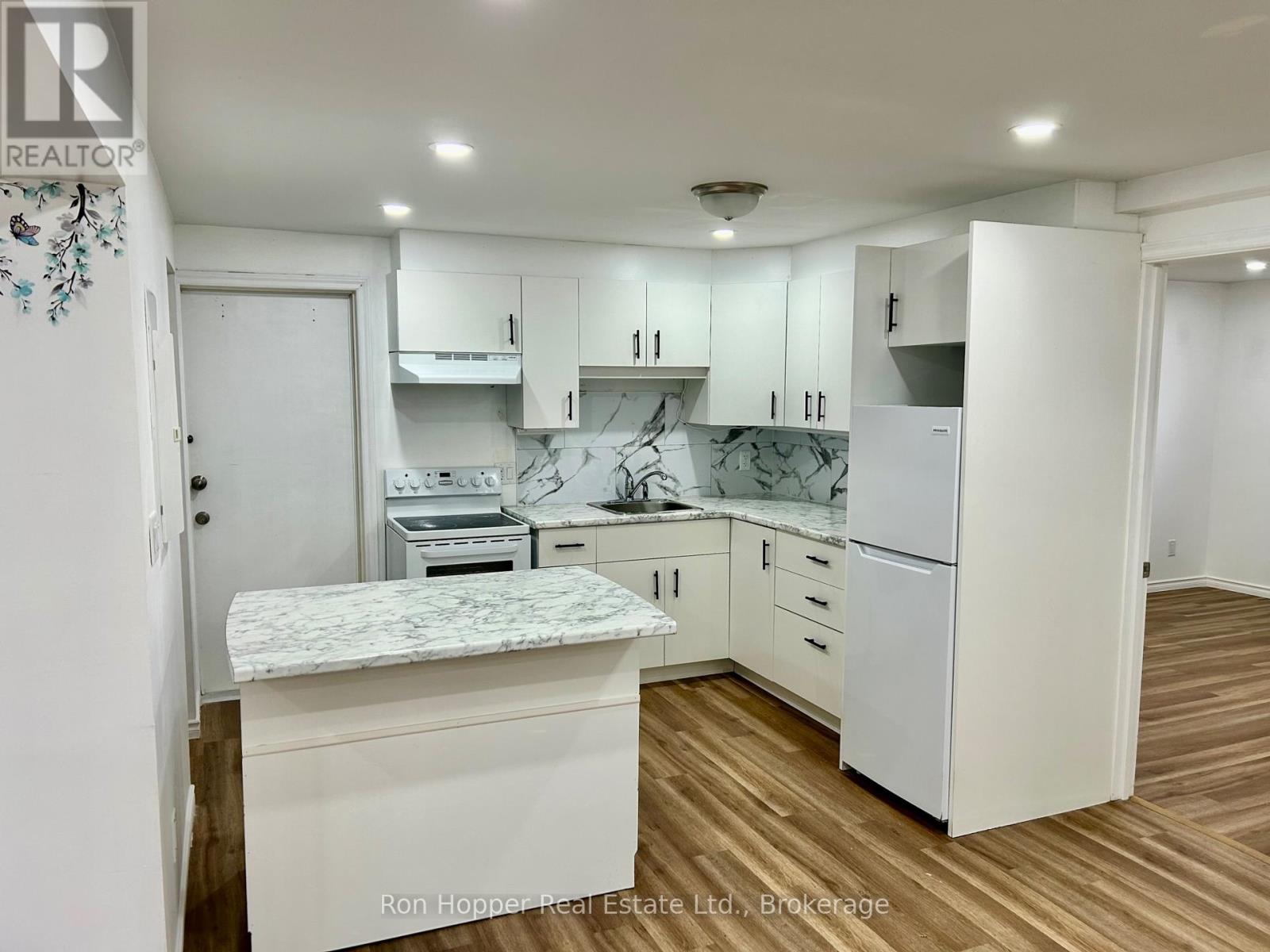 Secondary picture of 740 4TH AVENUE W