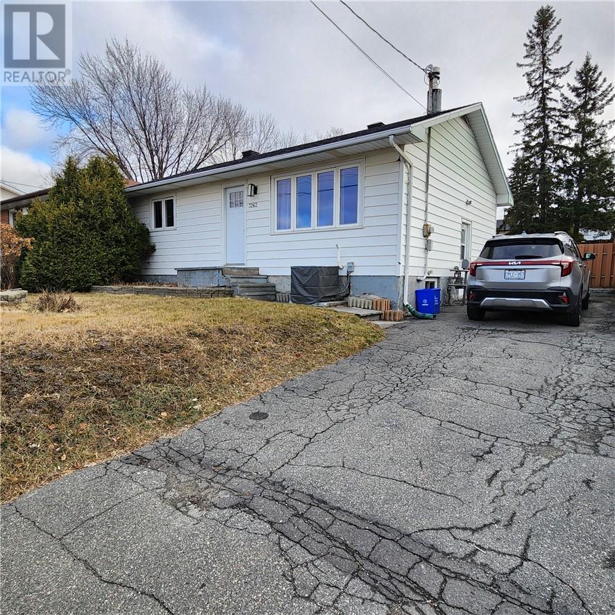 3262 FALCONBRIDGE Highway, Garson, Ontario