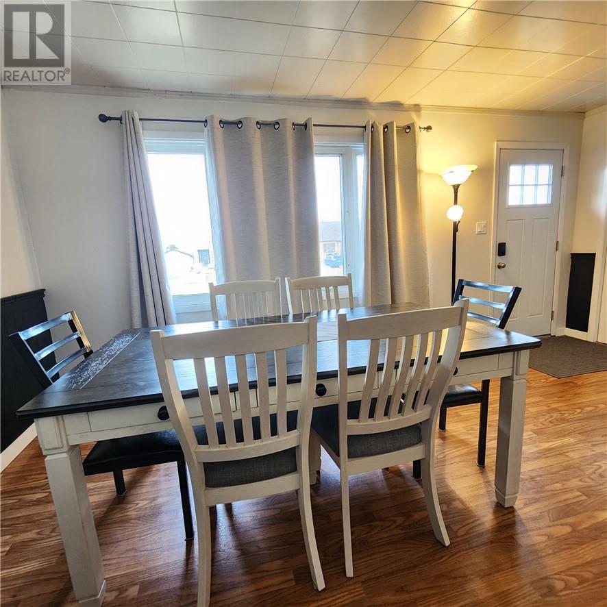 3262 Falconbridge Highway, Garson, Ontario P3L 1H3 - Photo 8 - 2125749