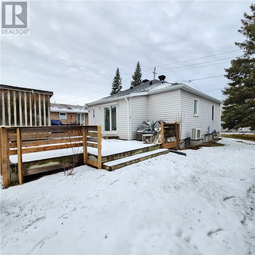 2261 Josephine Street, Sudbury, Ontario  P3A 2N6 - Photo 2 - 2125721