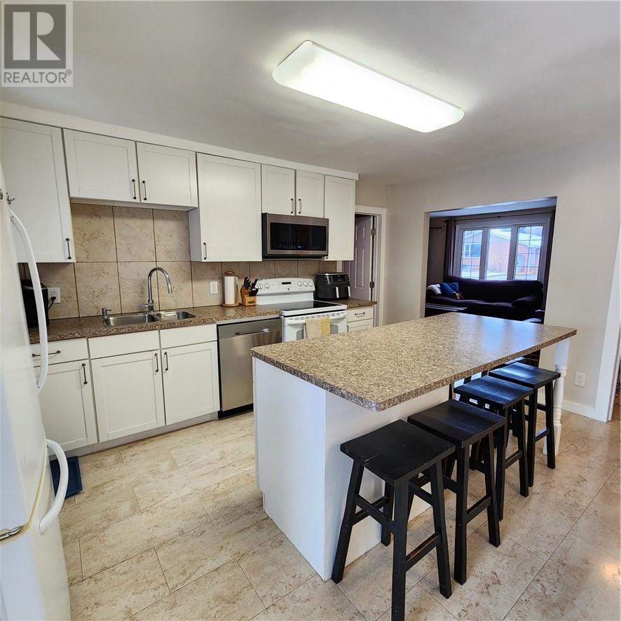 2261 Josephine Street, Sudbury, Ontario  P3A 2N6 - Photo 3 - 2125721