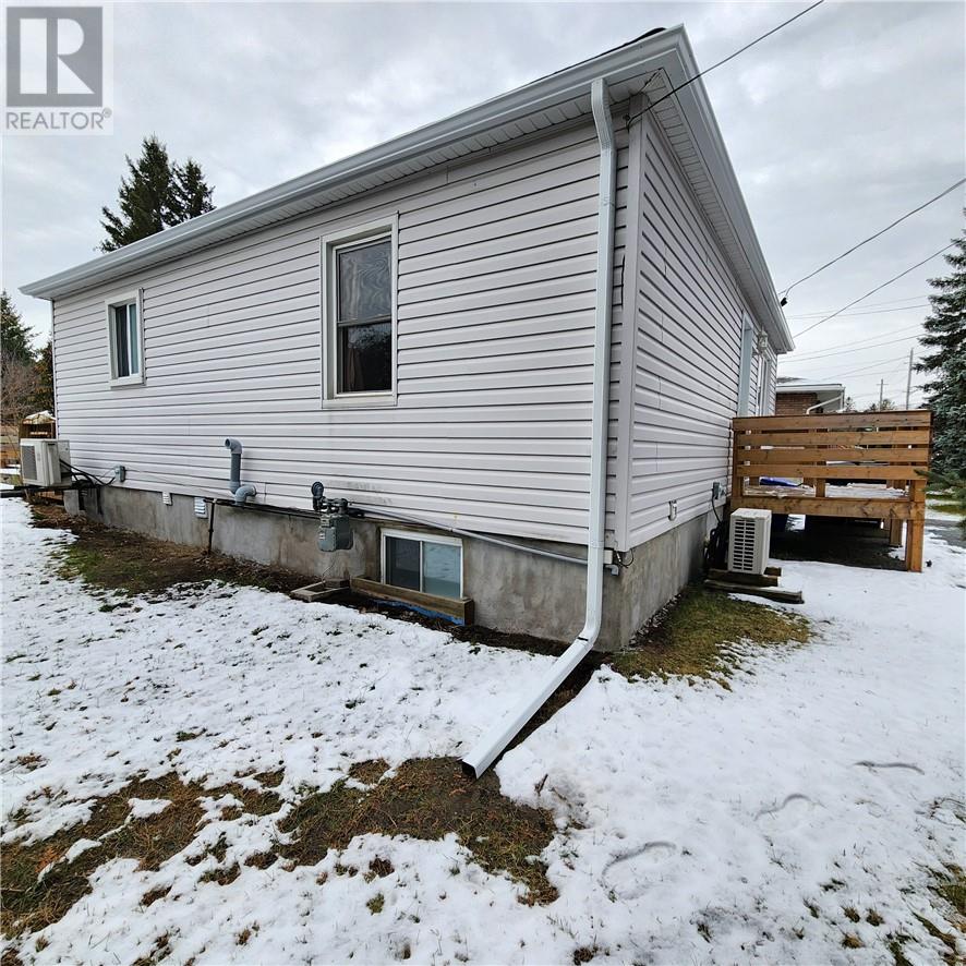 2261 Josephine Street, Sudbury, Ontario  P3A 2N6 - Photo 39 - 2125721