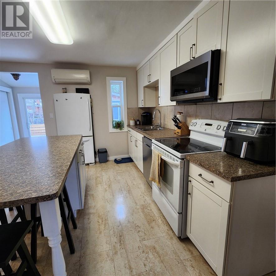 2261 Josephine Street, Sudbury, Ontario  P3A 2N6 - Photo 5 - 2125721