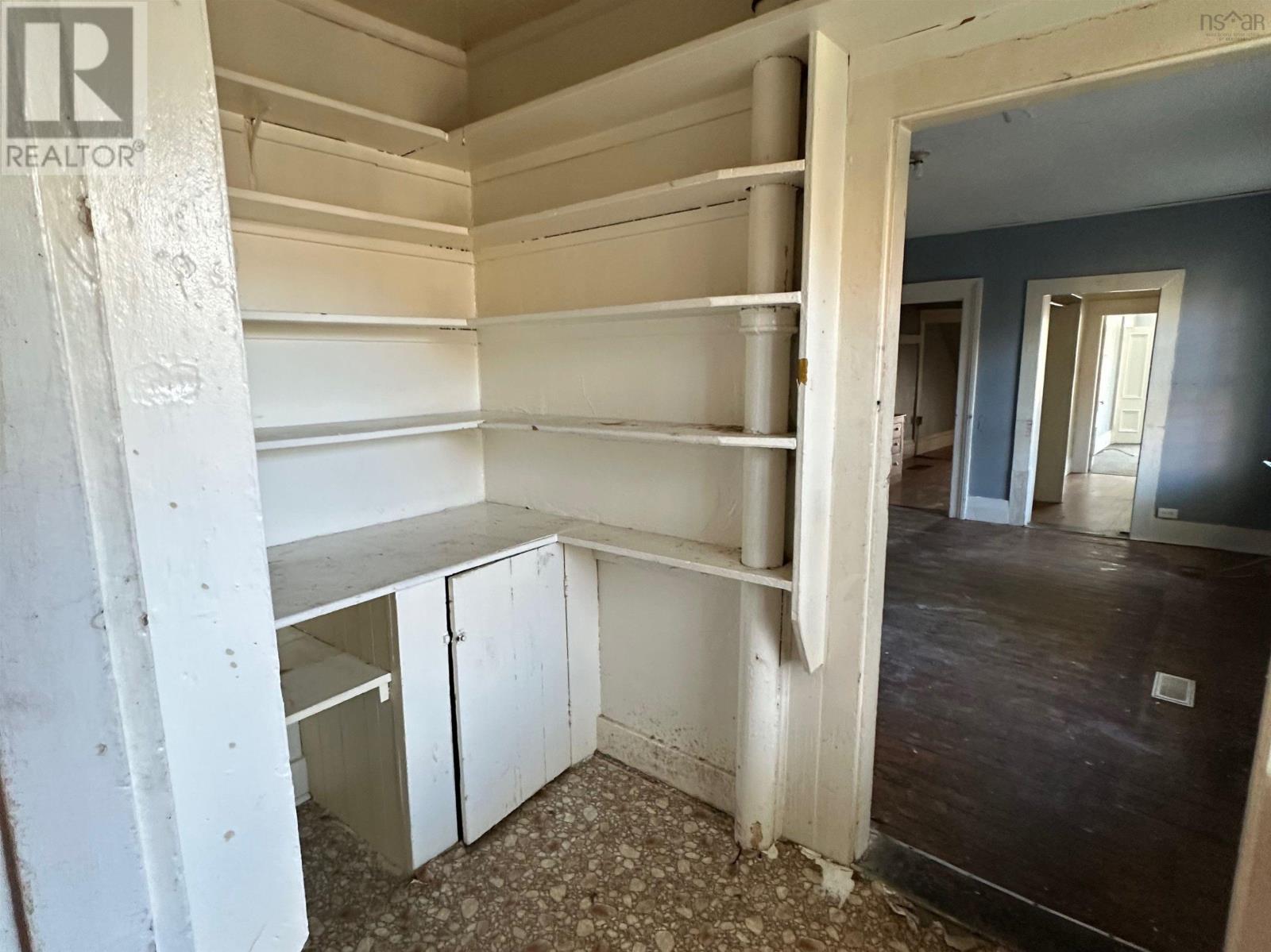 11 Kirk Street, Yarmouth, Nova Scotia B5A 1S6 - Photo 38 - 202524074