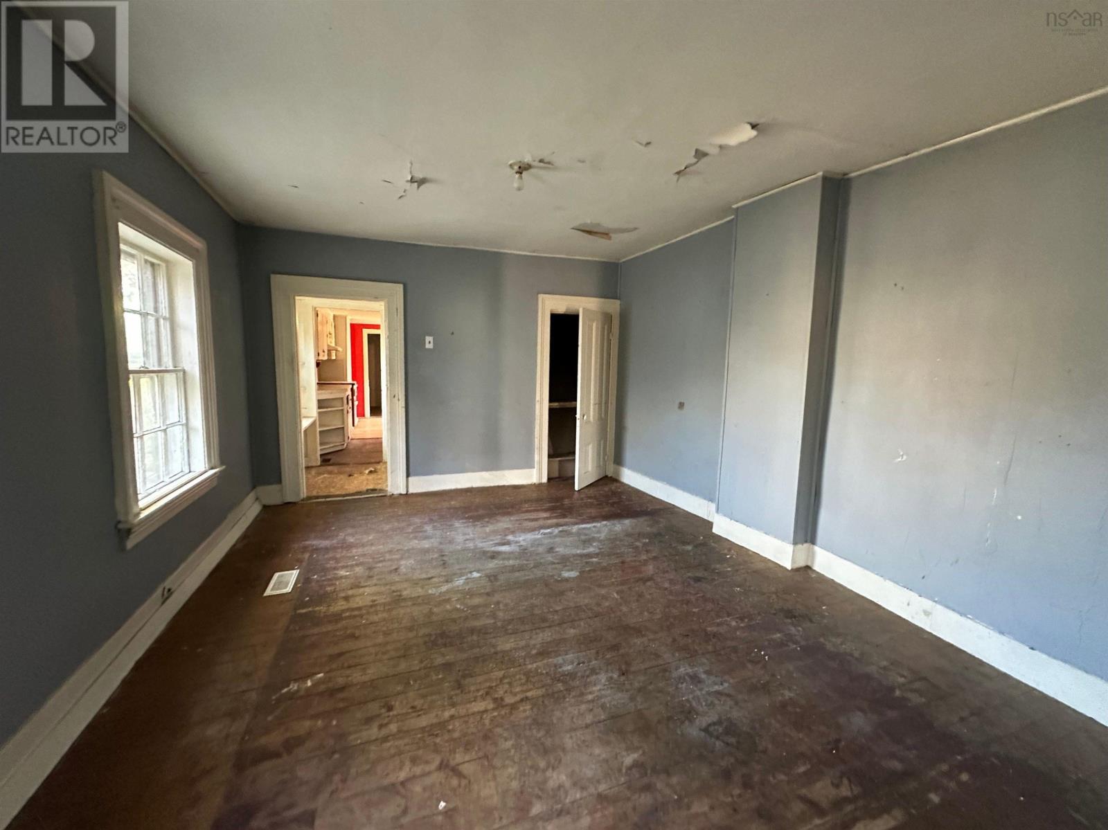 11 Kirk Street, Yarmouth, Nova Scotia B5A 1S6 - Photo 34 - 202524074