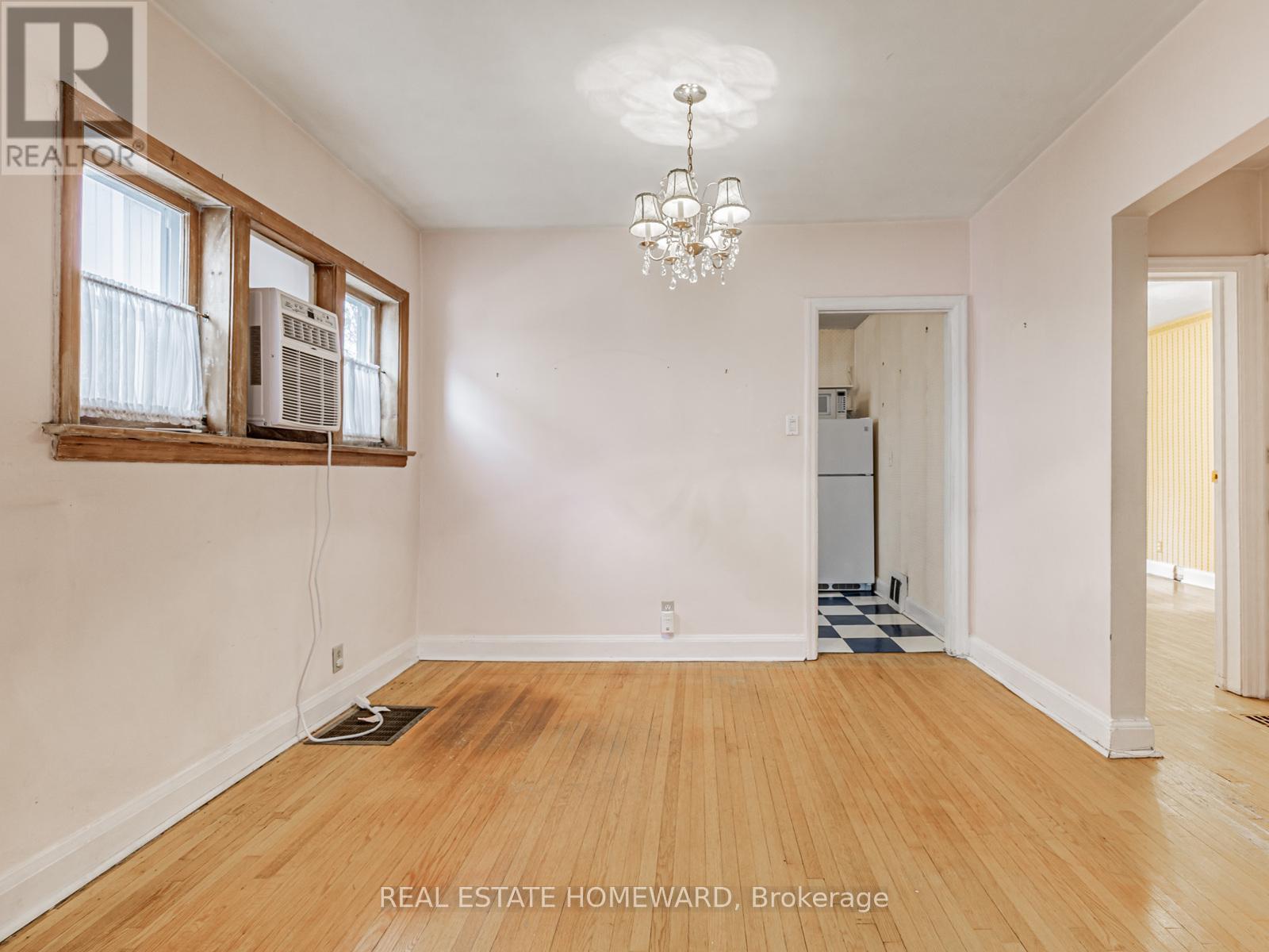 18 Herron Avenue, Toronto, Ontario  M1L 3V7 - Photo 13 - E12570742