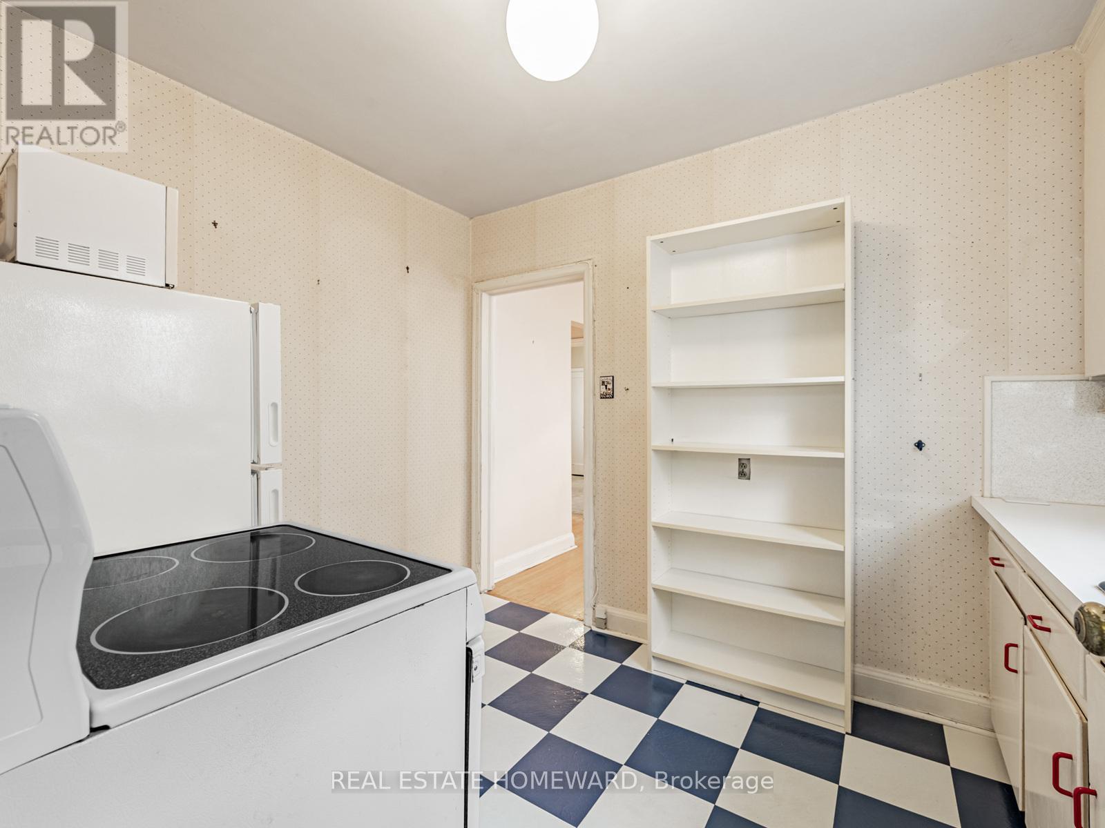 18 Herron Avenue, Toronto, Ontario  M1L 3V7 - Photo 17 - E12570742