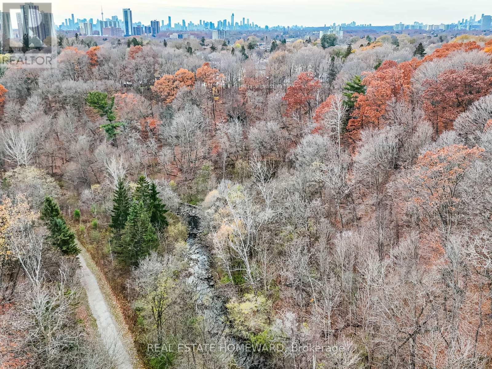 18 Herron Avenue, Toronto, Ontario  M1L 3V7 - Photo 45 - E12570742