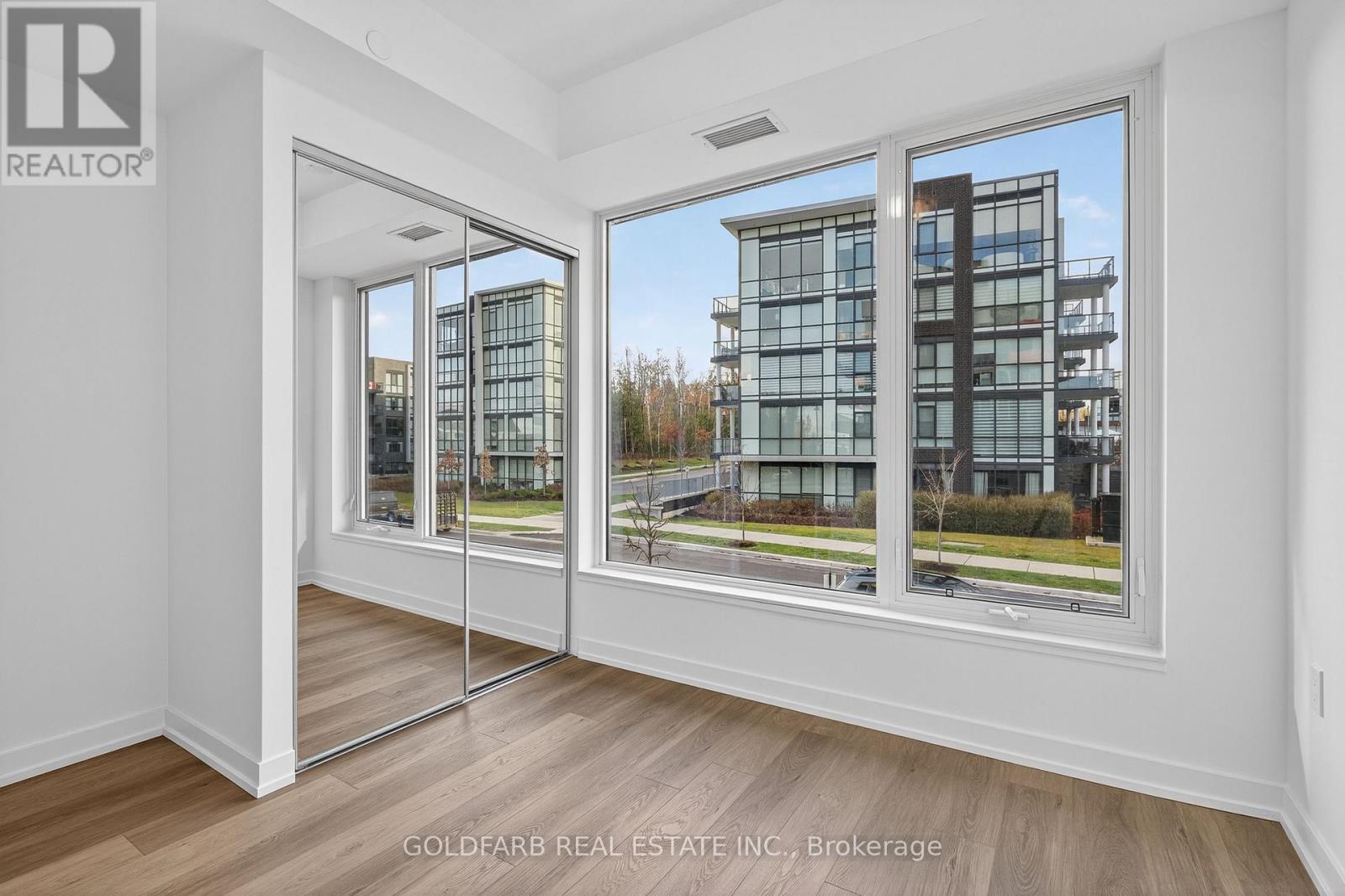 201 - 333 Sunseeker Avenue, Innisfil, Ontario L9S 0R6 - Photo 19 - N12548808