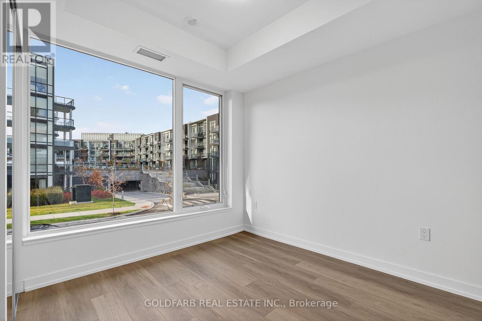 201 - 333 Sunseeker Avenue, Innisfil, Ontario L9S 0R6 - Photo 18 - N12548808