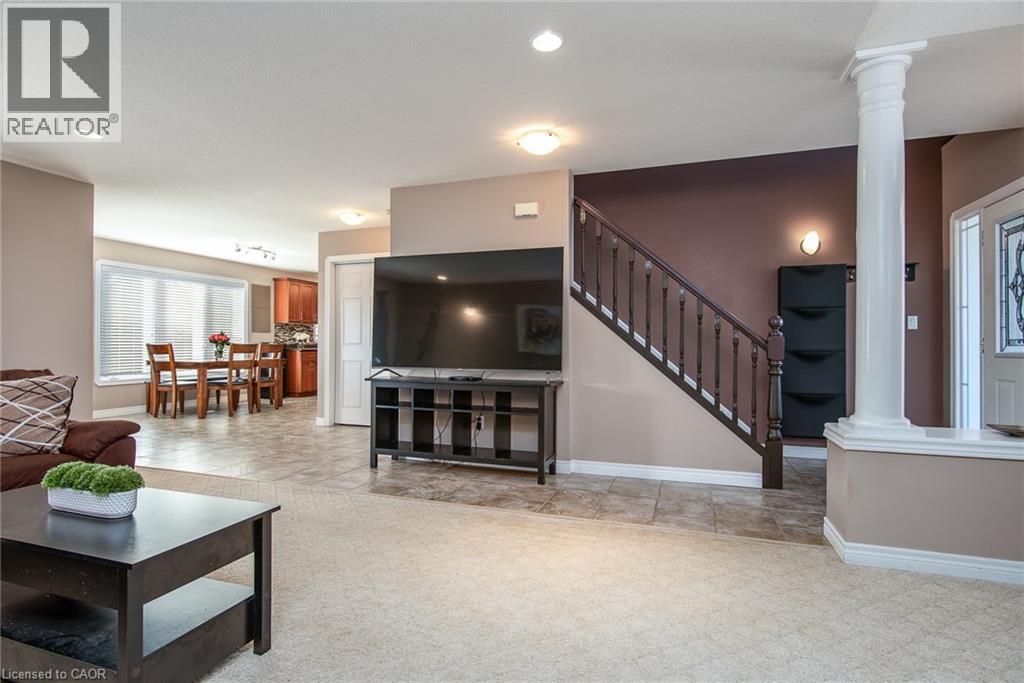 383 Parrott Place, Woodstock, Ontario  N4T 1V4 - Photo 9 - 40790009