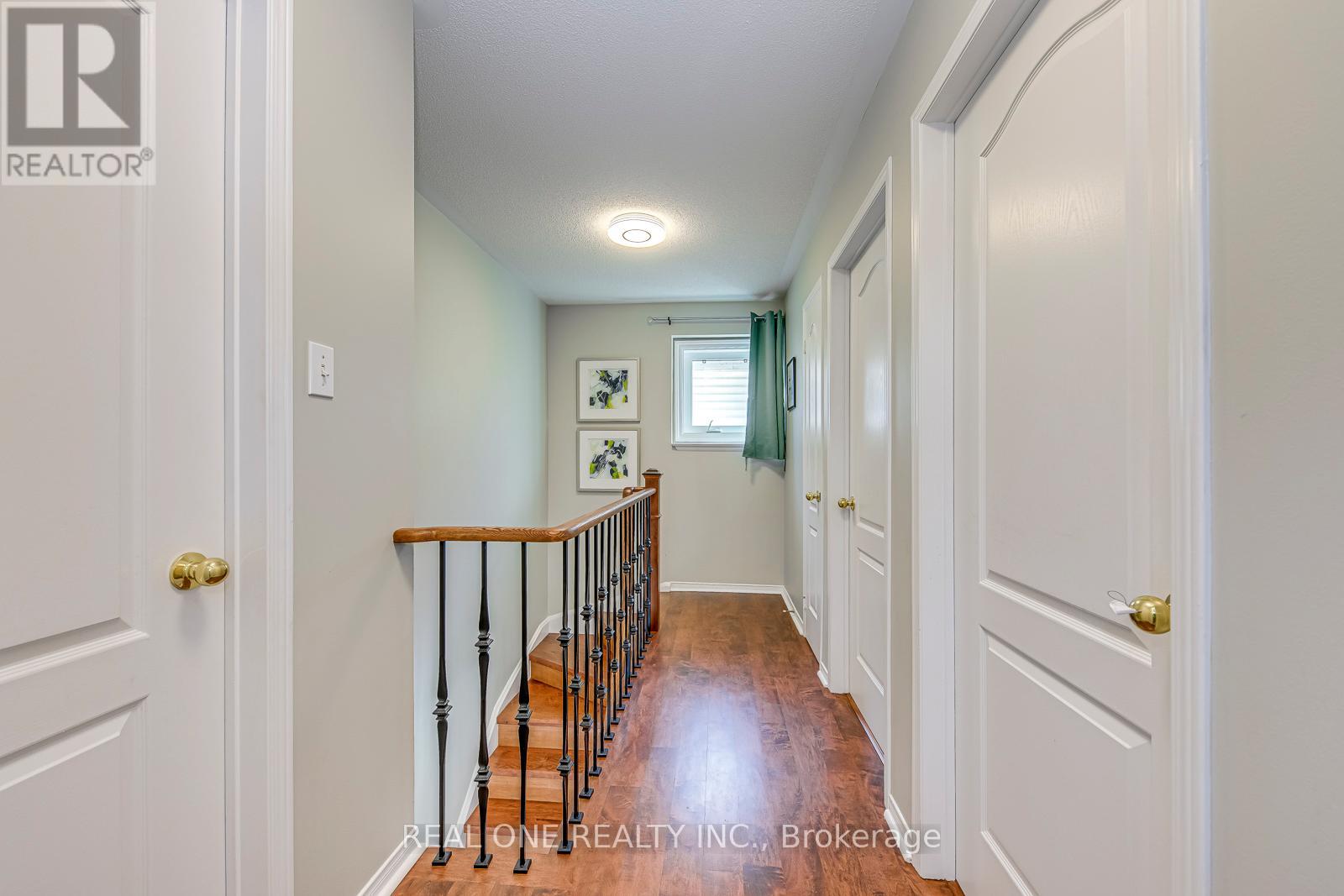 2470 Bankside Drive, Mississauga, Ontario  L5M 6E6 - Photo 19 - W12569800