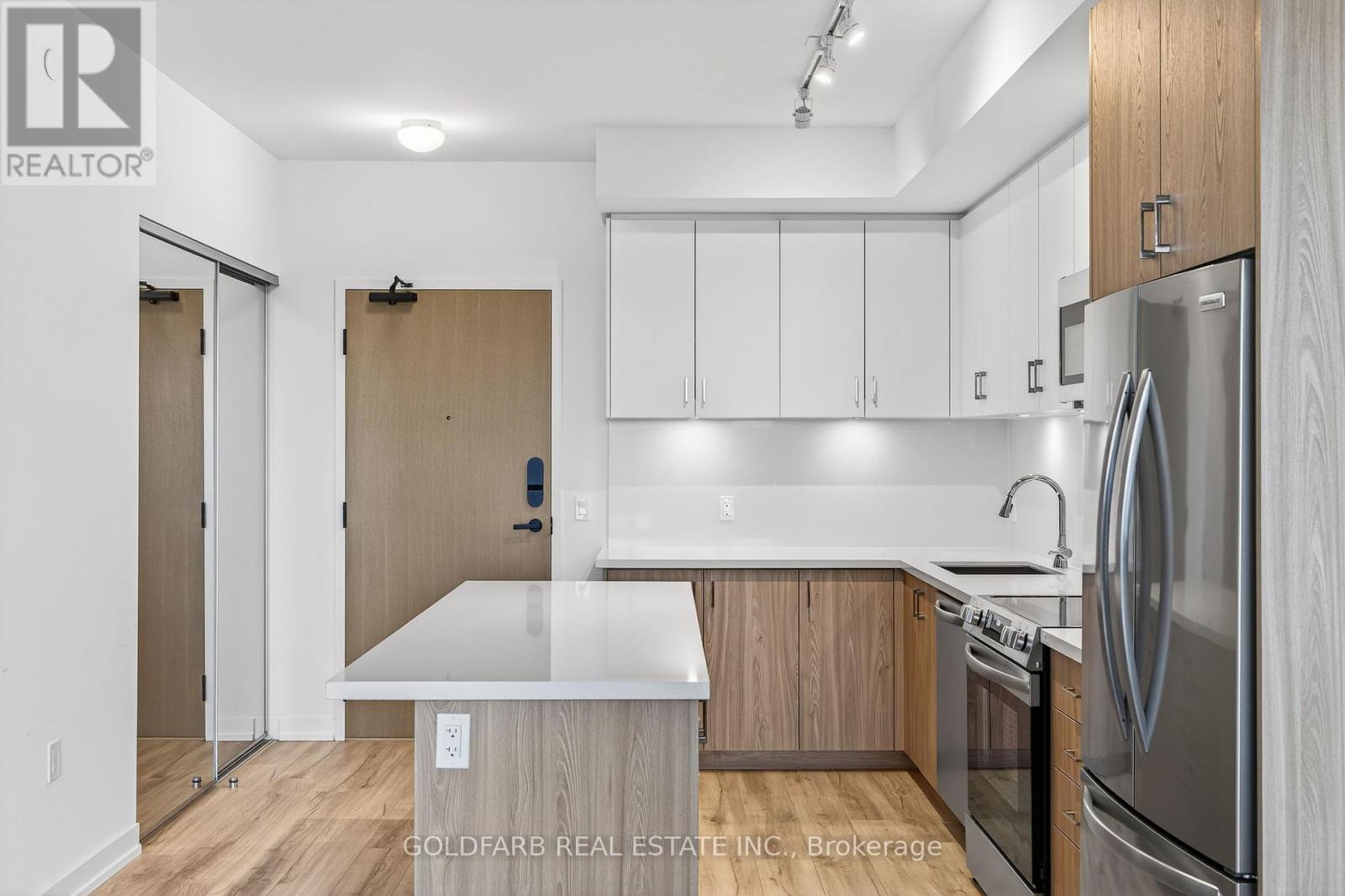 142 - 333 Sunseeker Avenue, Innisfil, Ontario L9S 0R6 - Photo 10 - N12489666