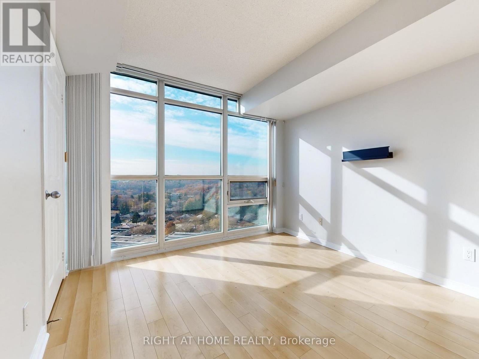 2203 - 30 Harrison Garden Boulevard, Toronto, Ontario  M2N 7A9 - Photo 12 - C12572934