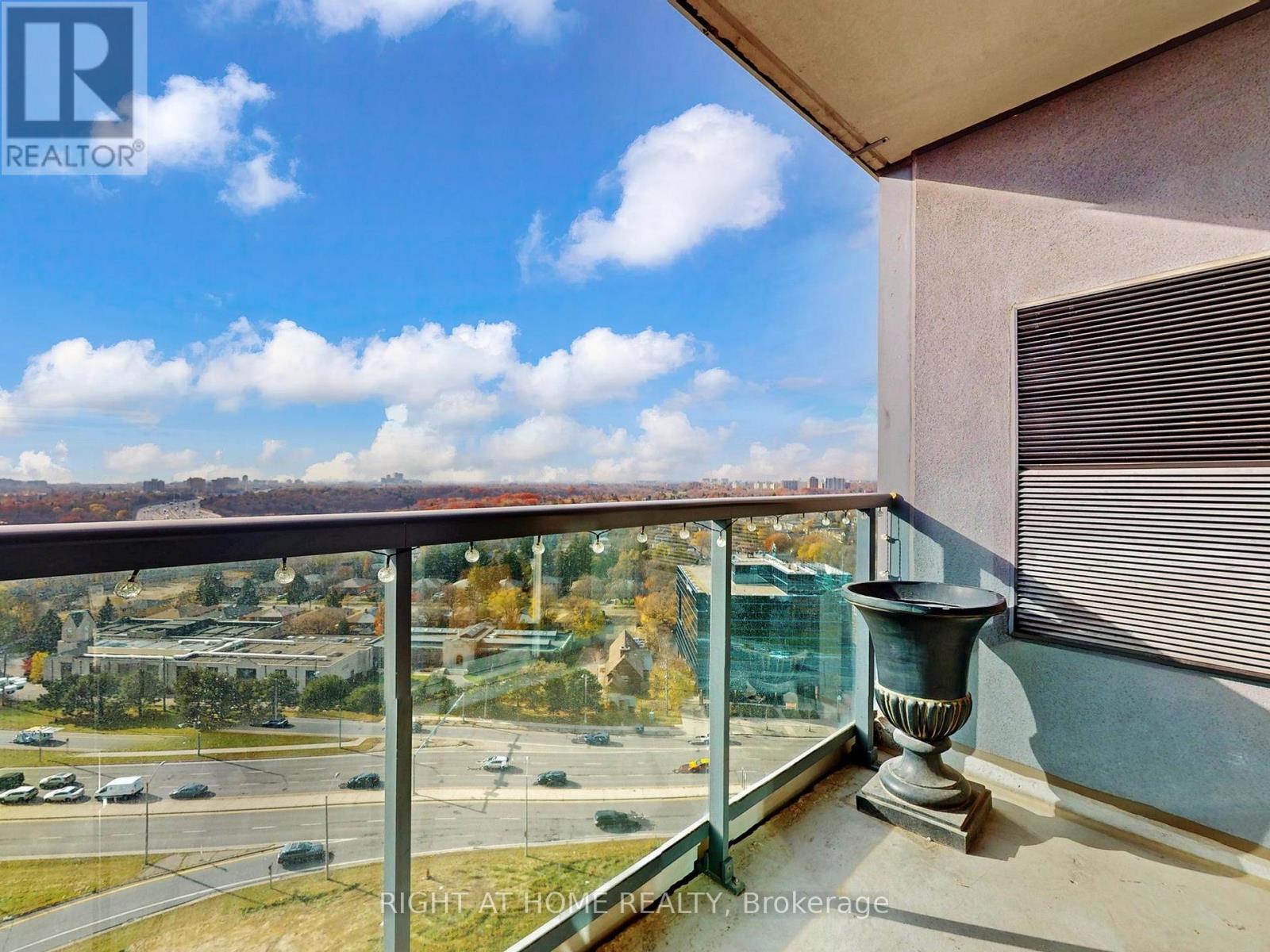 2203 - 30 Harrison Garden Boulevard, Toronto, Ontario  M2N 7A9 - Photo 24 - C12572934