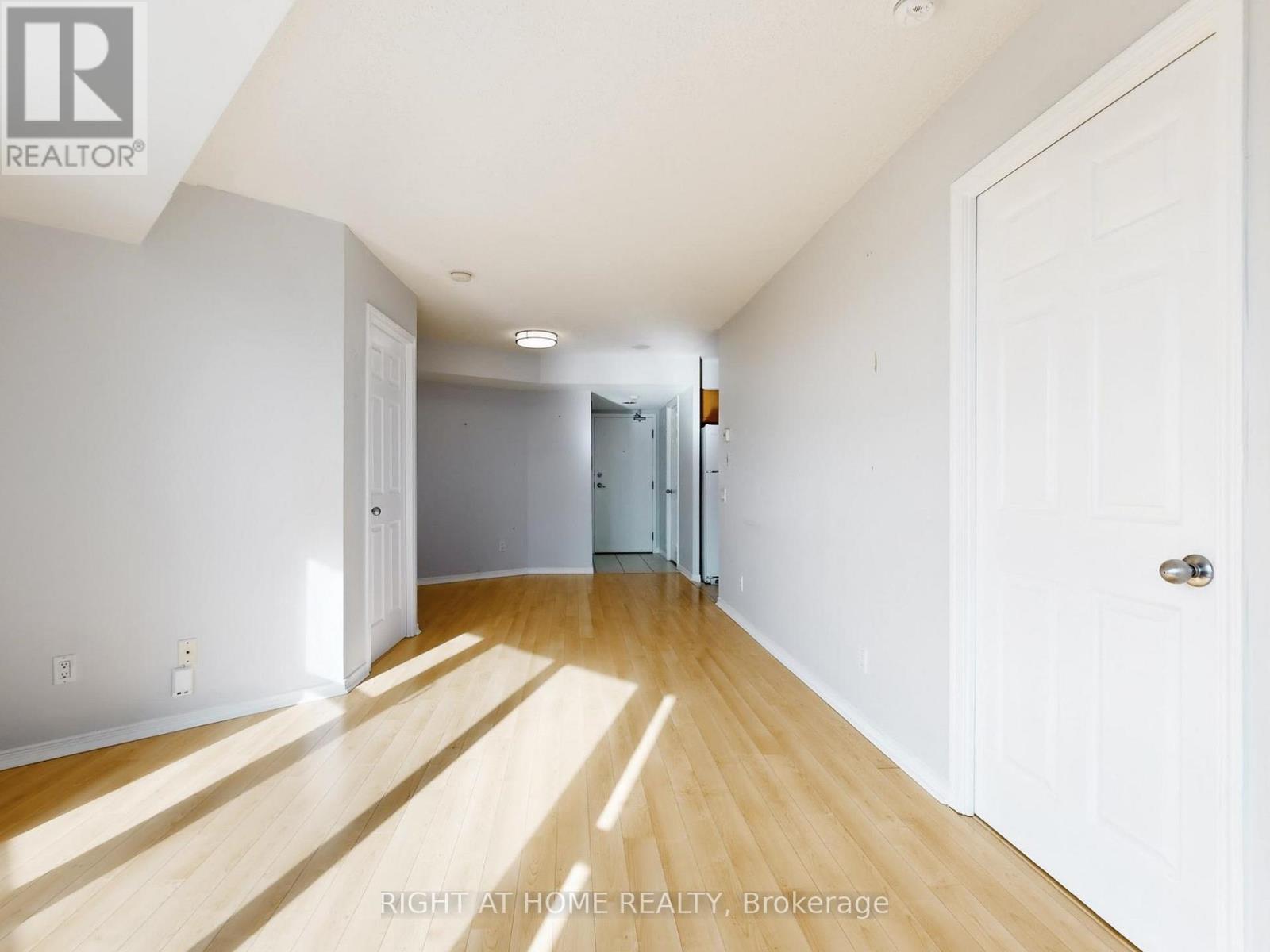 2203 - 30 Harrison Garden Boulevard, Toronto, Ontario  M2N 7A9 - Photo 22 - C12572934