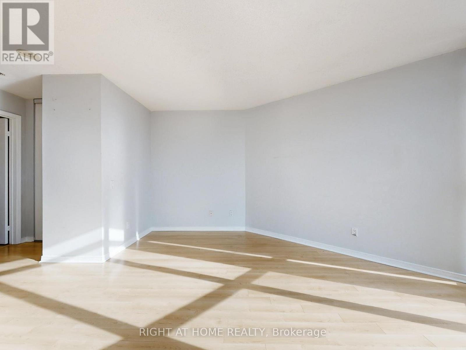 2203 - 30 Harrison Garden Boulevard, Toronto, Ontario  M2N 7A9 - Photo 9 - C12572934