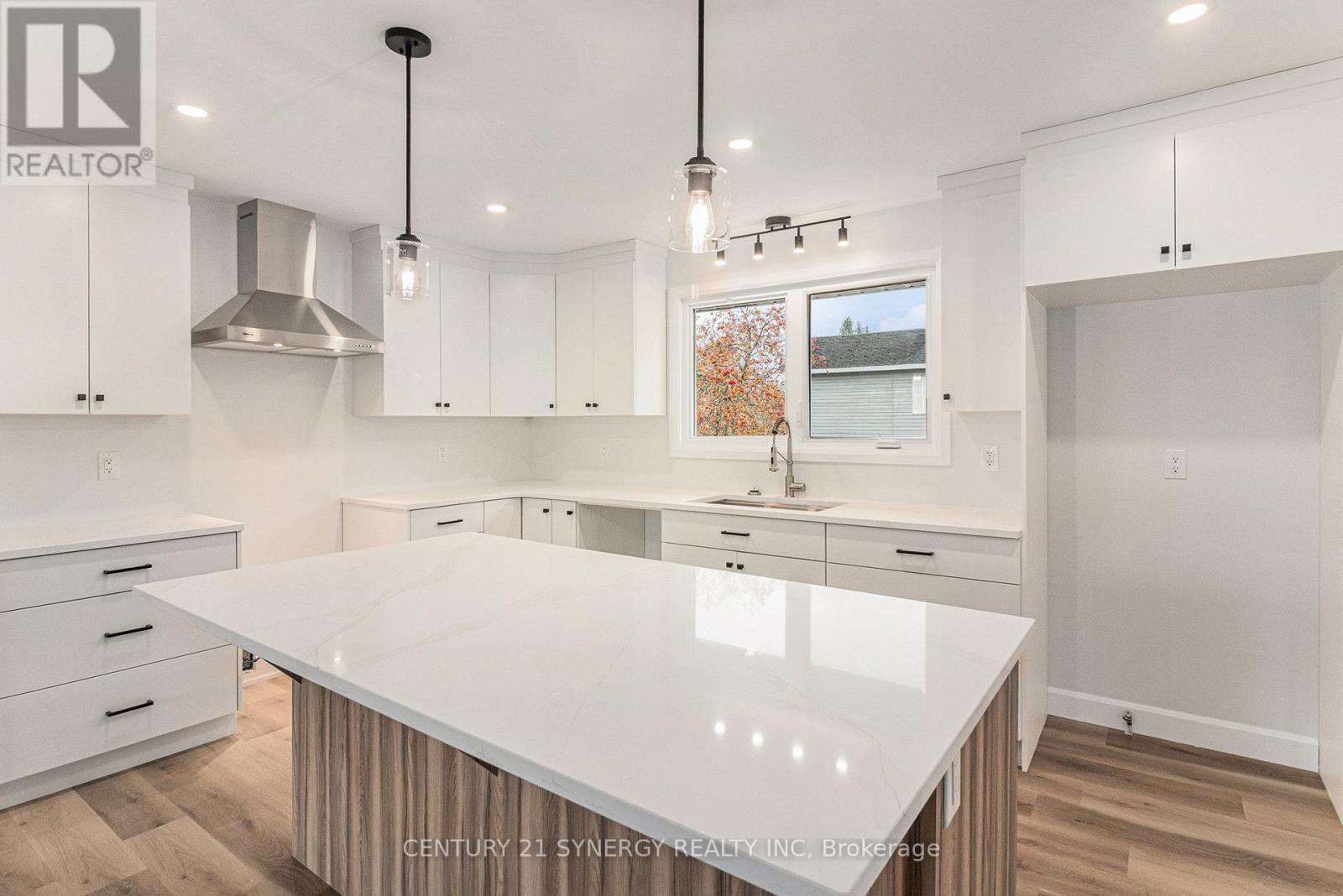 A - 24 Champagne Street W, North Stormont, Ontario  K0A 1R0 - Photo 11 - X12574028