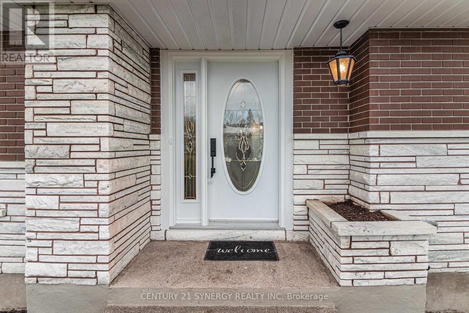 A - 24 Champagne Street W, North Stormont, Ontario  K0A 1R0 - Photo 3 - X12574028