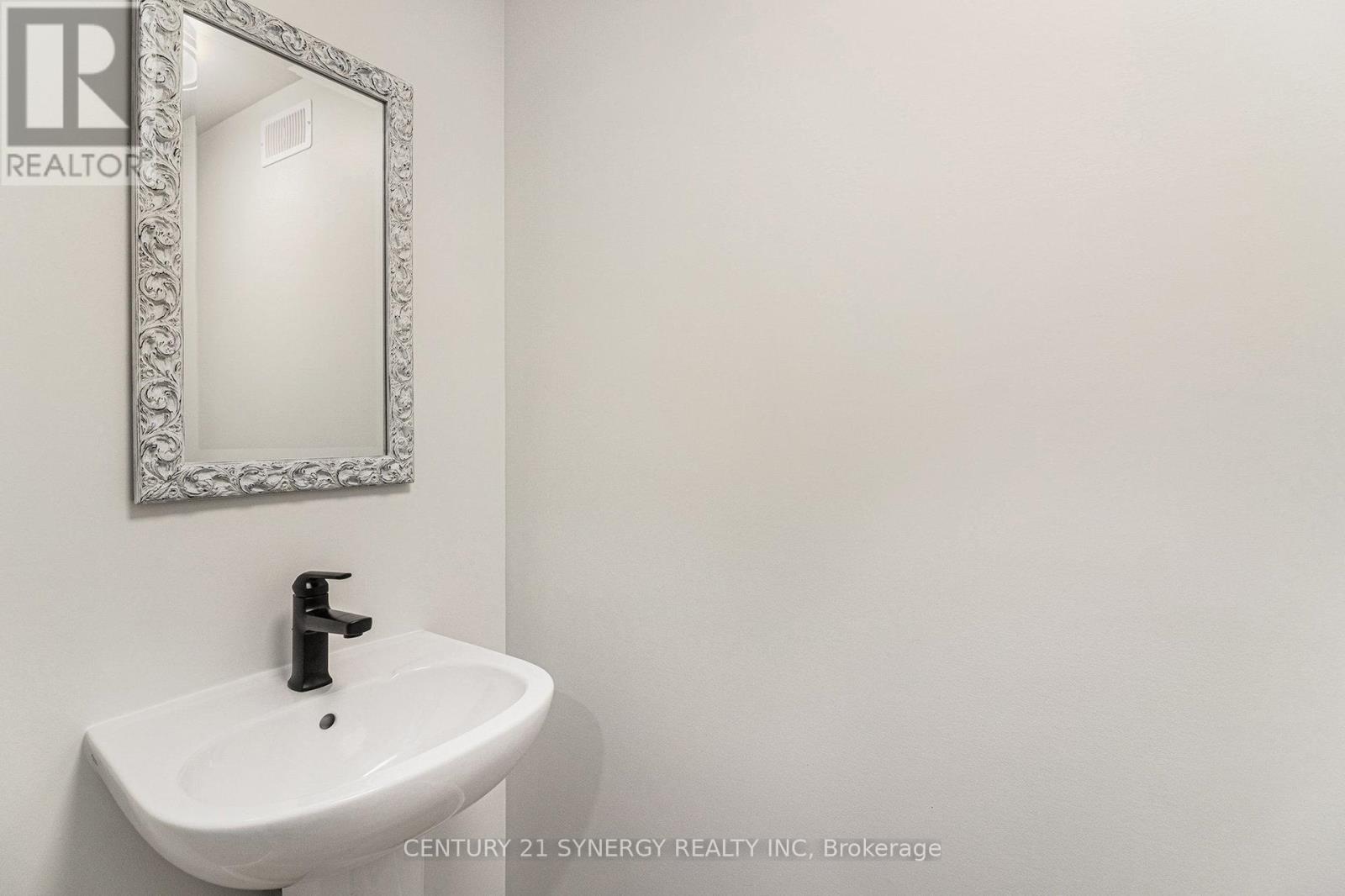 B - 24 Champagne Street W, North Stormont, Ontario  K0A 1R0 - Photo 23 - X12574030