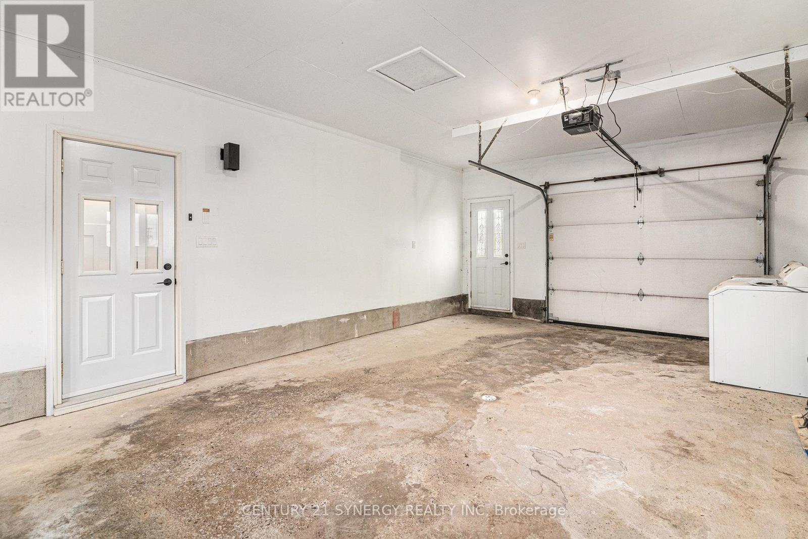 B - 24 Champagne Street W, North Stormont, Ontario  K0A 1R0 - Photo 24 - X12574030