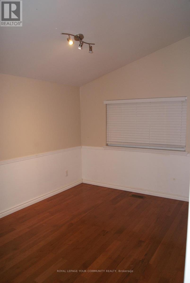 56 Willesden Road, Toronto (Hillcrest Village), Ontario  M2H 1V7 - Photo 15 - C12446093