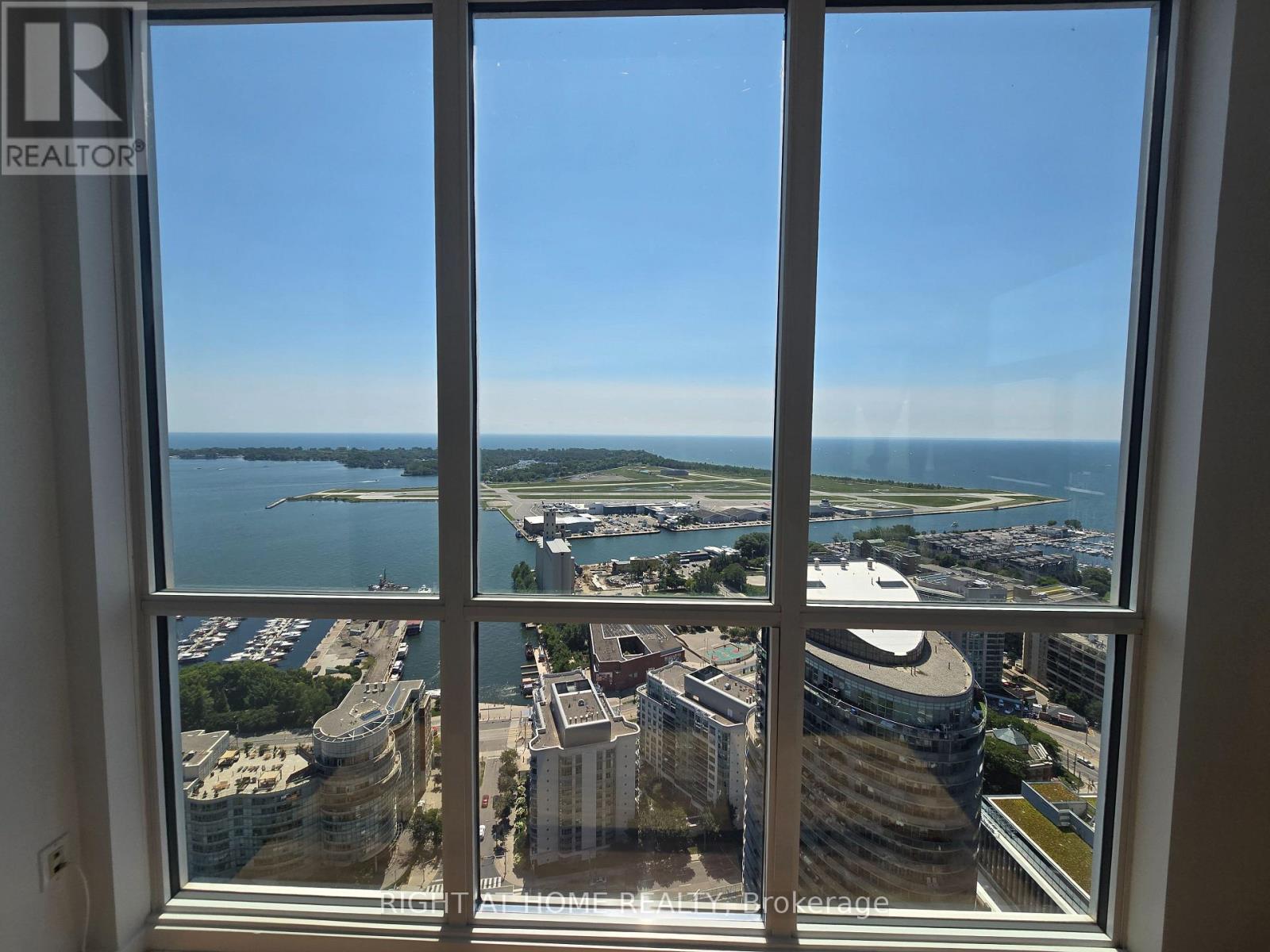 4708 - 75 Queens Wharf Road, Toronto, Ontario  M5V 0J8 - Photo 18 - C12573982