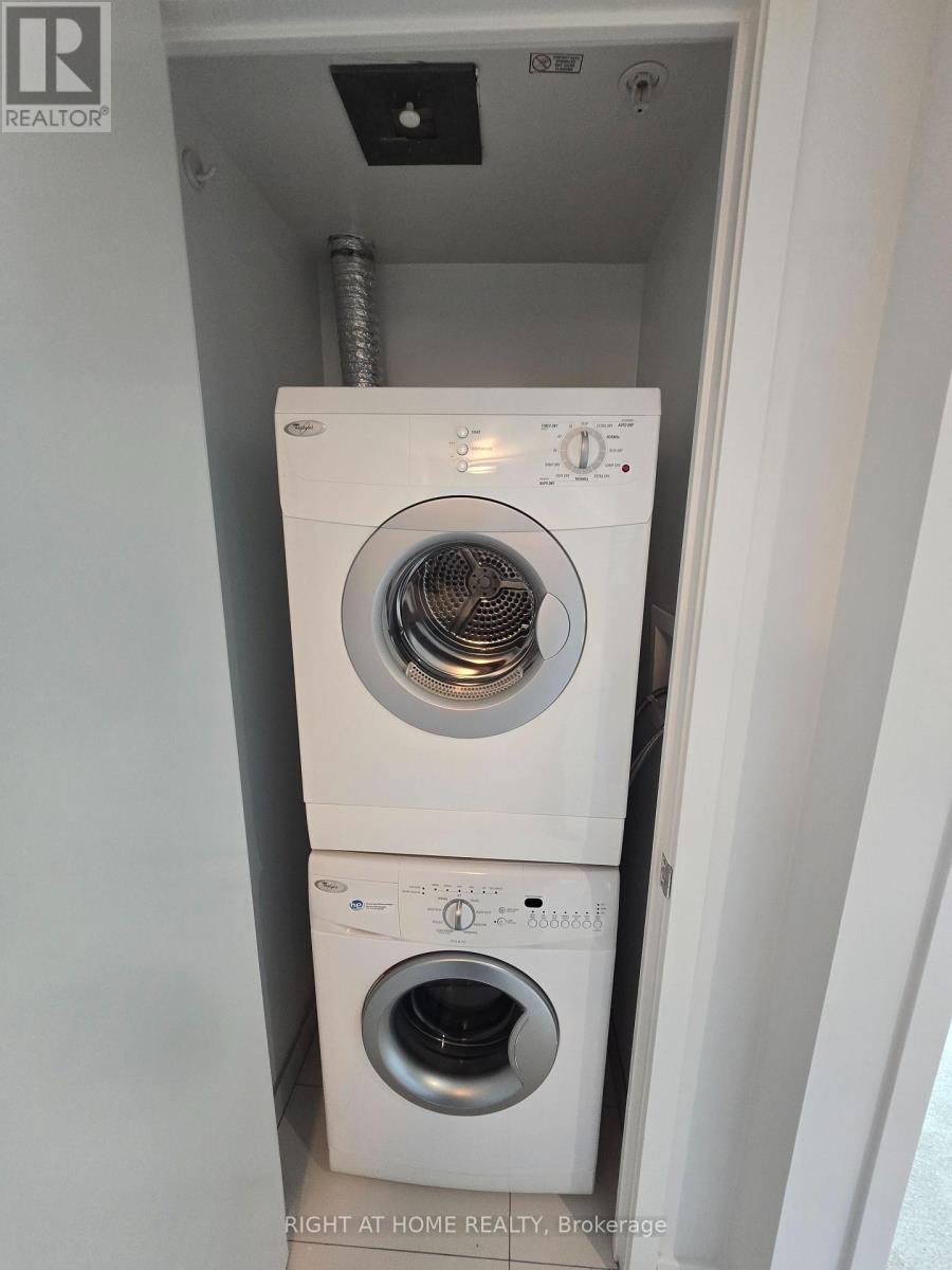 4708 - 75 Queens Wharf Road, Toronto, Ontario  M5V 0J8 - Photo 28 - C12573982