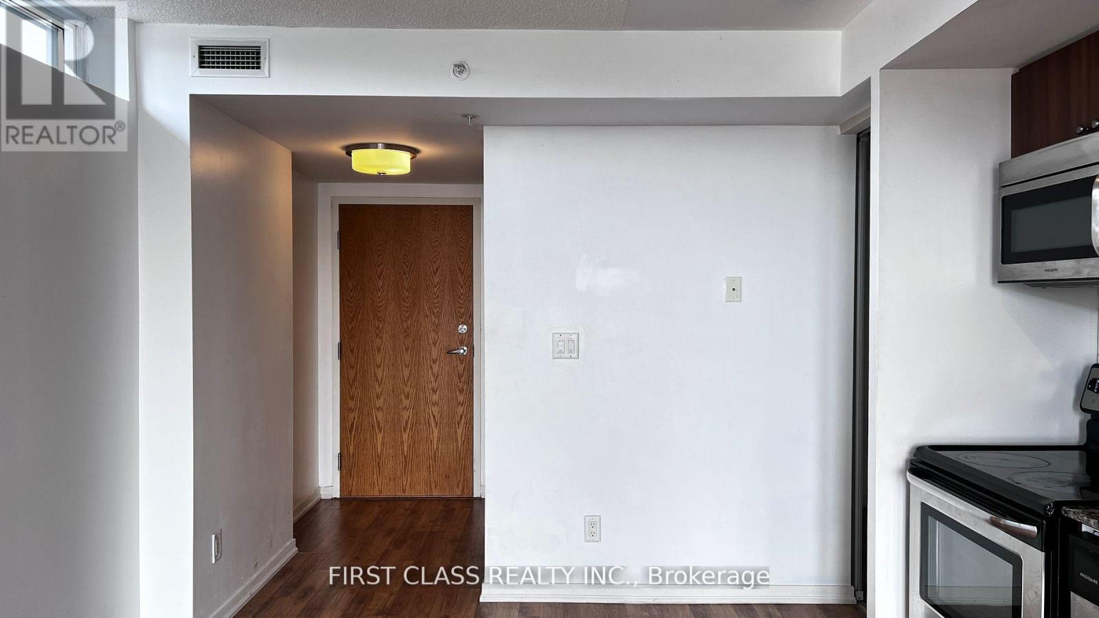 513 - 20 Joe Shuster Way, Toronto, Ontario  M6K 0A3 - Photo 7 - C12574020