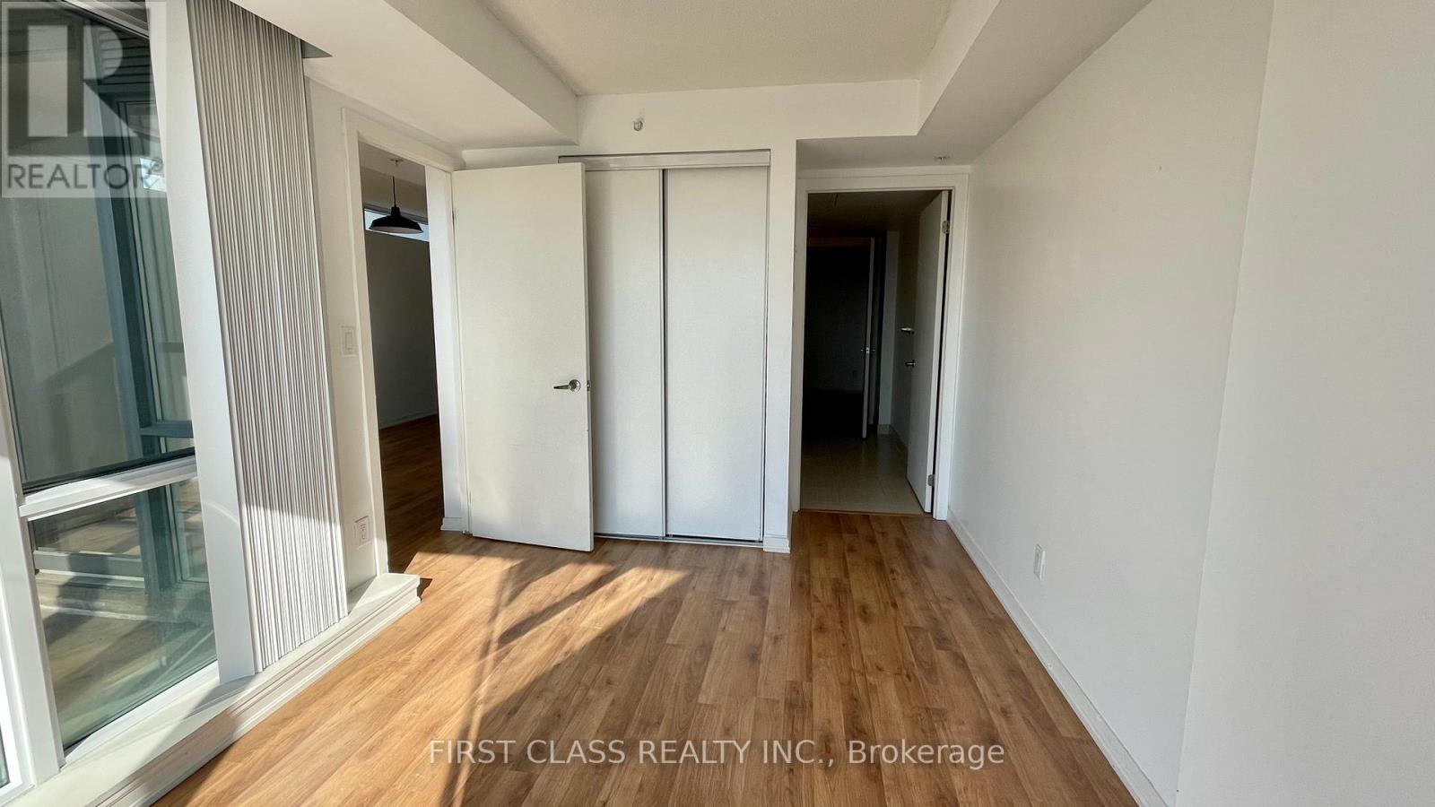 513 - 20 Joe Shuster Way, Toronto, Ontario  M6K 0A3 - Photo 8 - C12574020