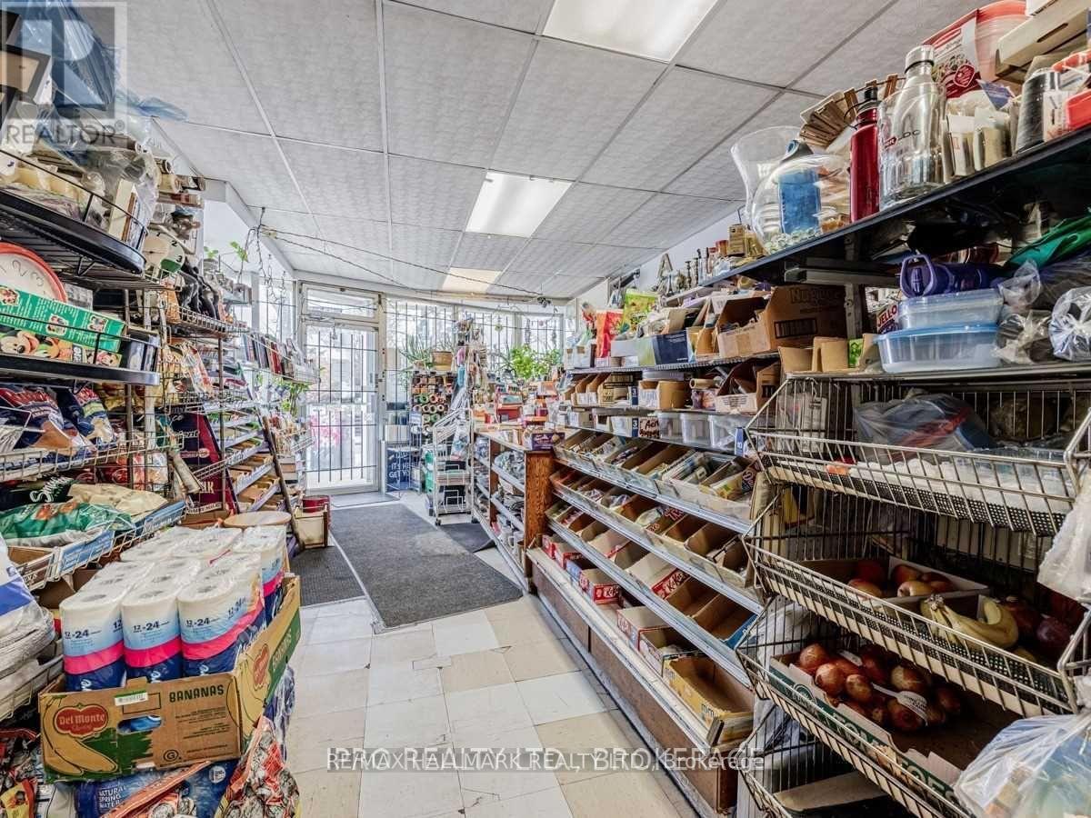 603 Logan Avenue, Toronto, Ontario  M4K 3C2 - Photo 12 - E12574000