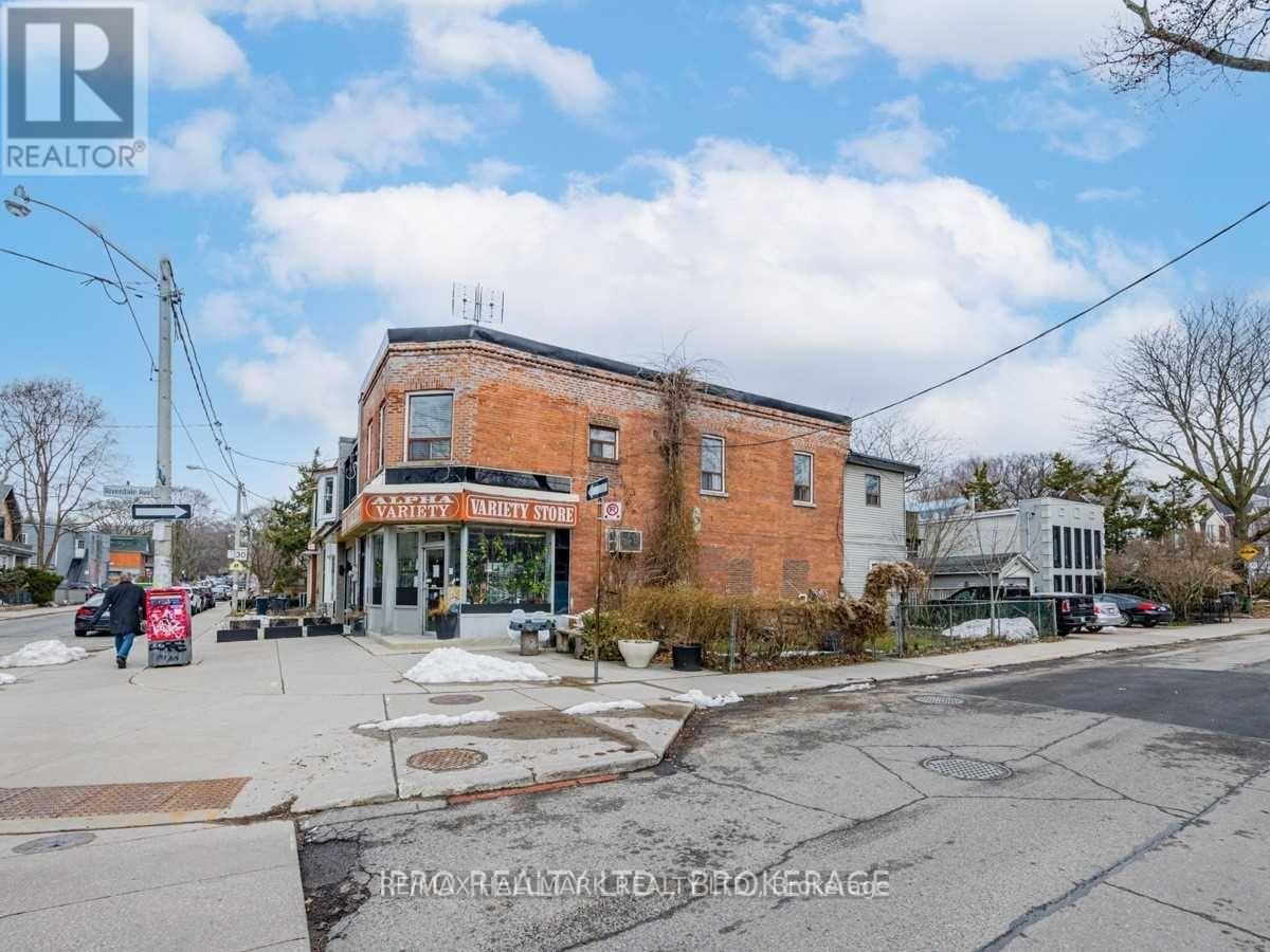 603 Logan Avenue, Toronto, Ontario  M4K 3C2 - Photo 14 - E12574000