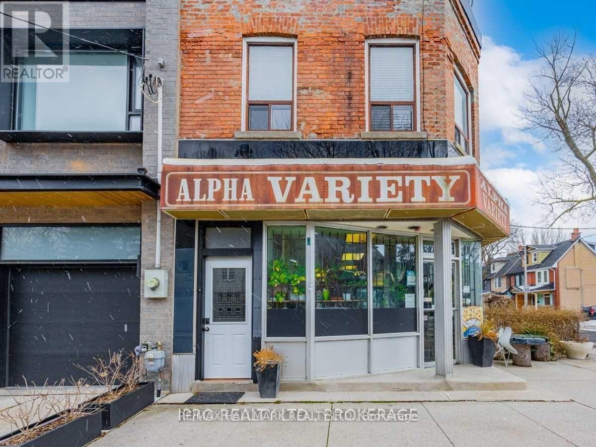 603 Logan Avenue, Toronto, Ontario  M4K 3C2 - Photo 2 - E12574000