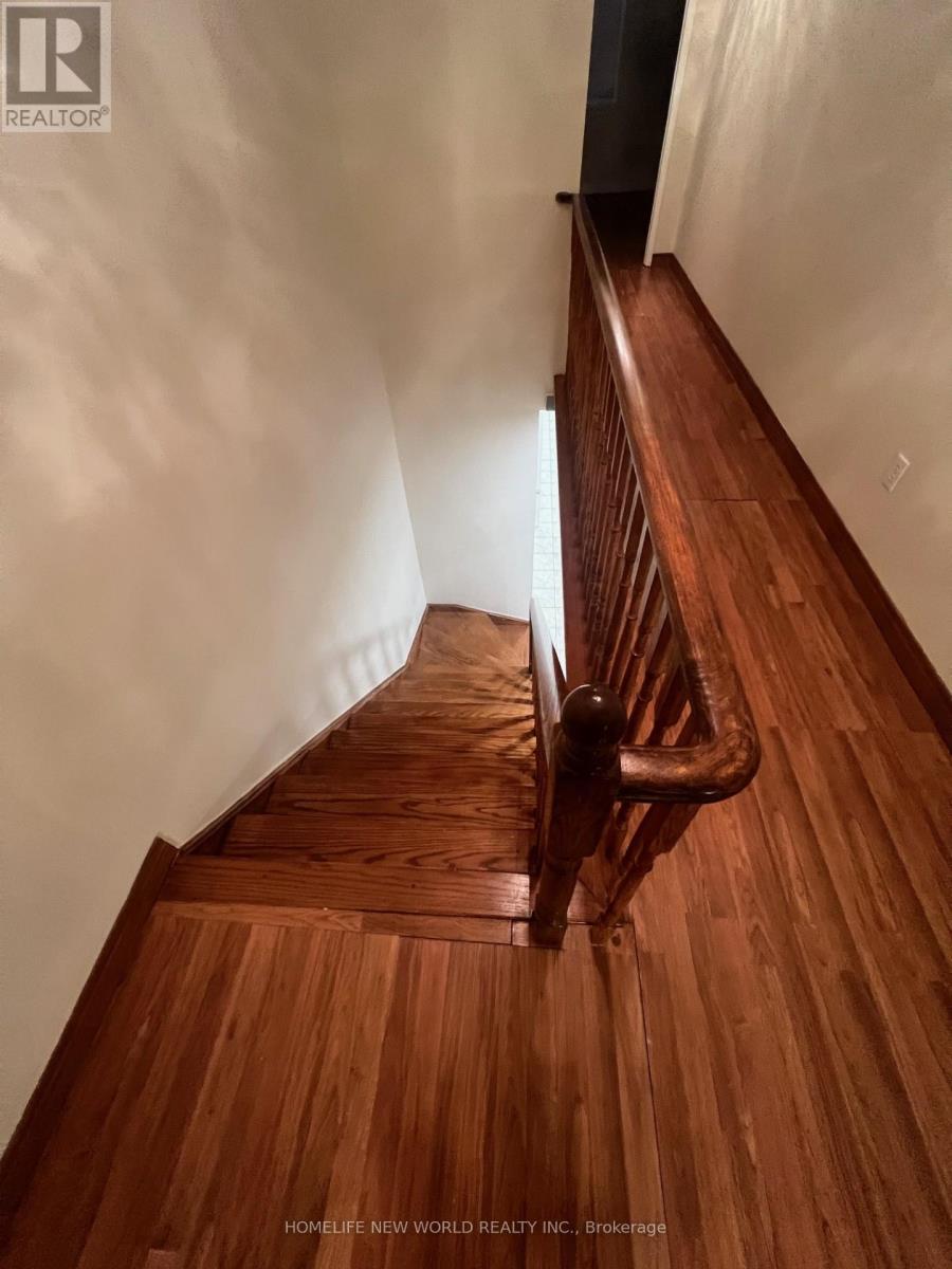 131 Ferncliffe Crescent, Markham, Ontario  L3S 4N7 - Photo 19 - N12573984