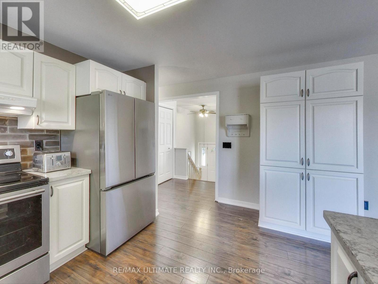 71 61st Street S, Wasaga Beach, Ontario  L9Z 2Z3 - Photo 12 - S12573998