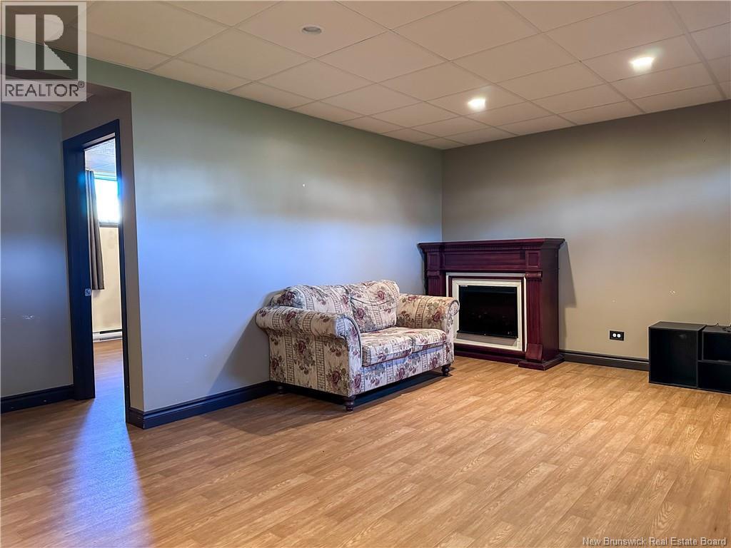 44 Lionel H Lajoie Avenue, Edmundston, New Brunswick  E3V 3G6 - Photo 22 - NB129301