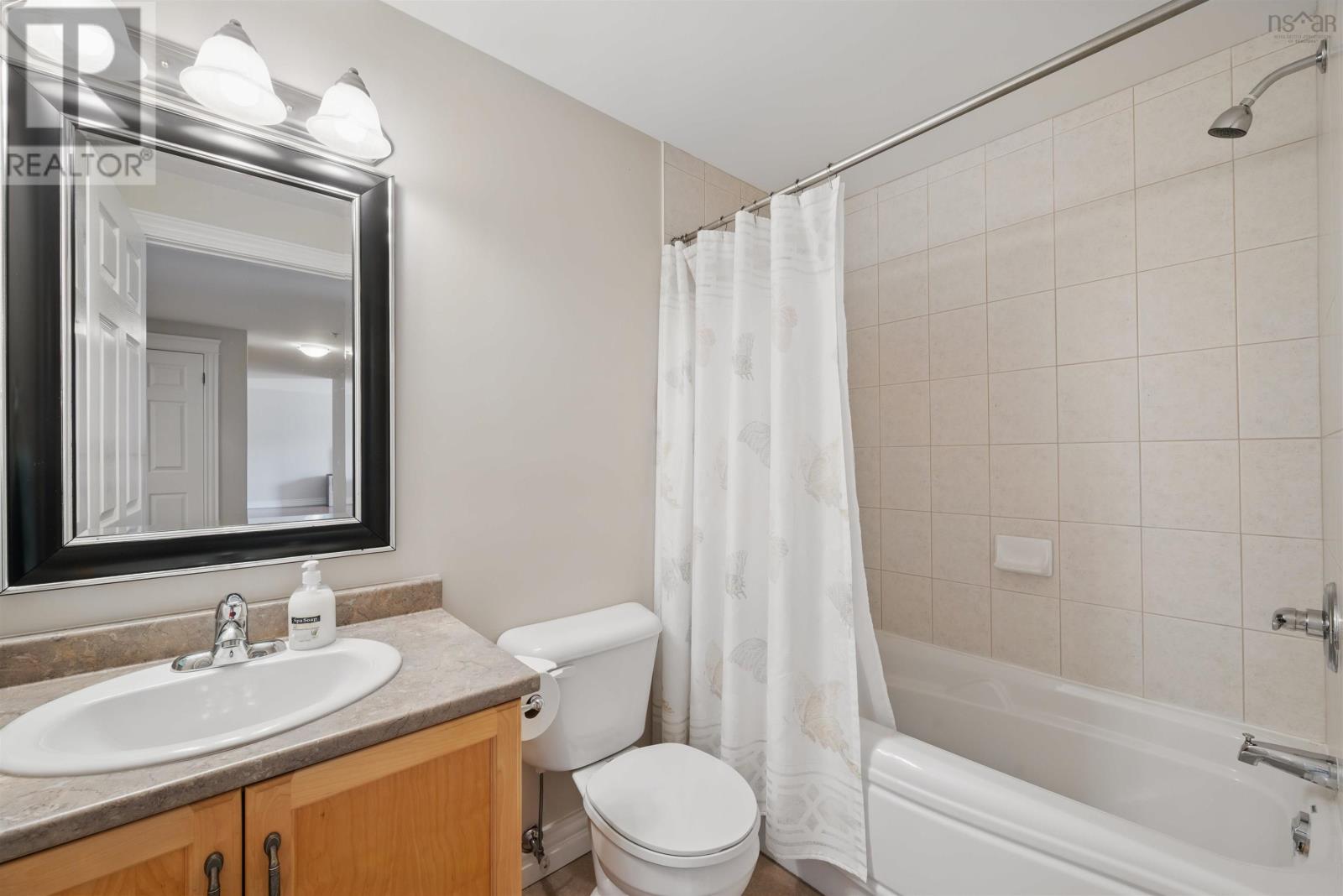 305 476 Main Street, Mahone Bay, Nova Scotia  B0J 2E0 - Photo 16 - 202511952