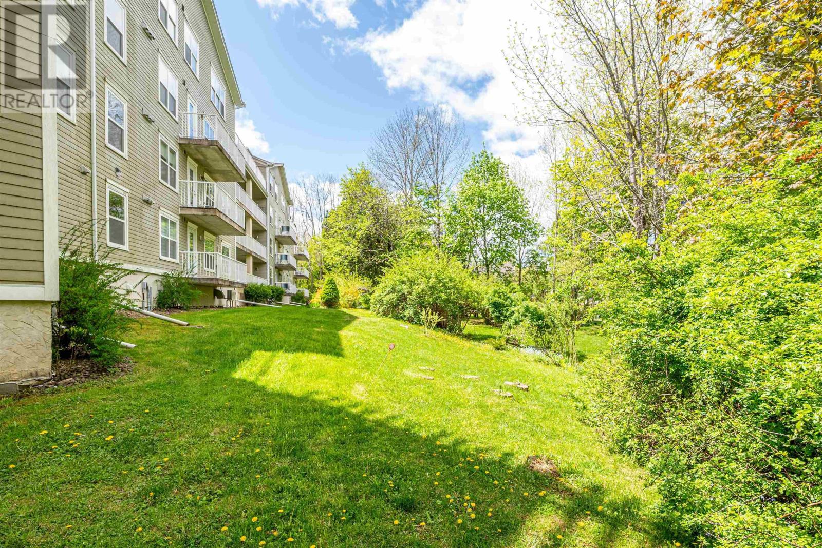 305 476 Main Street, Mahone Bay, Nova Scotia  B0J 2E0 - Photo 5 - 202511952