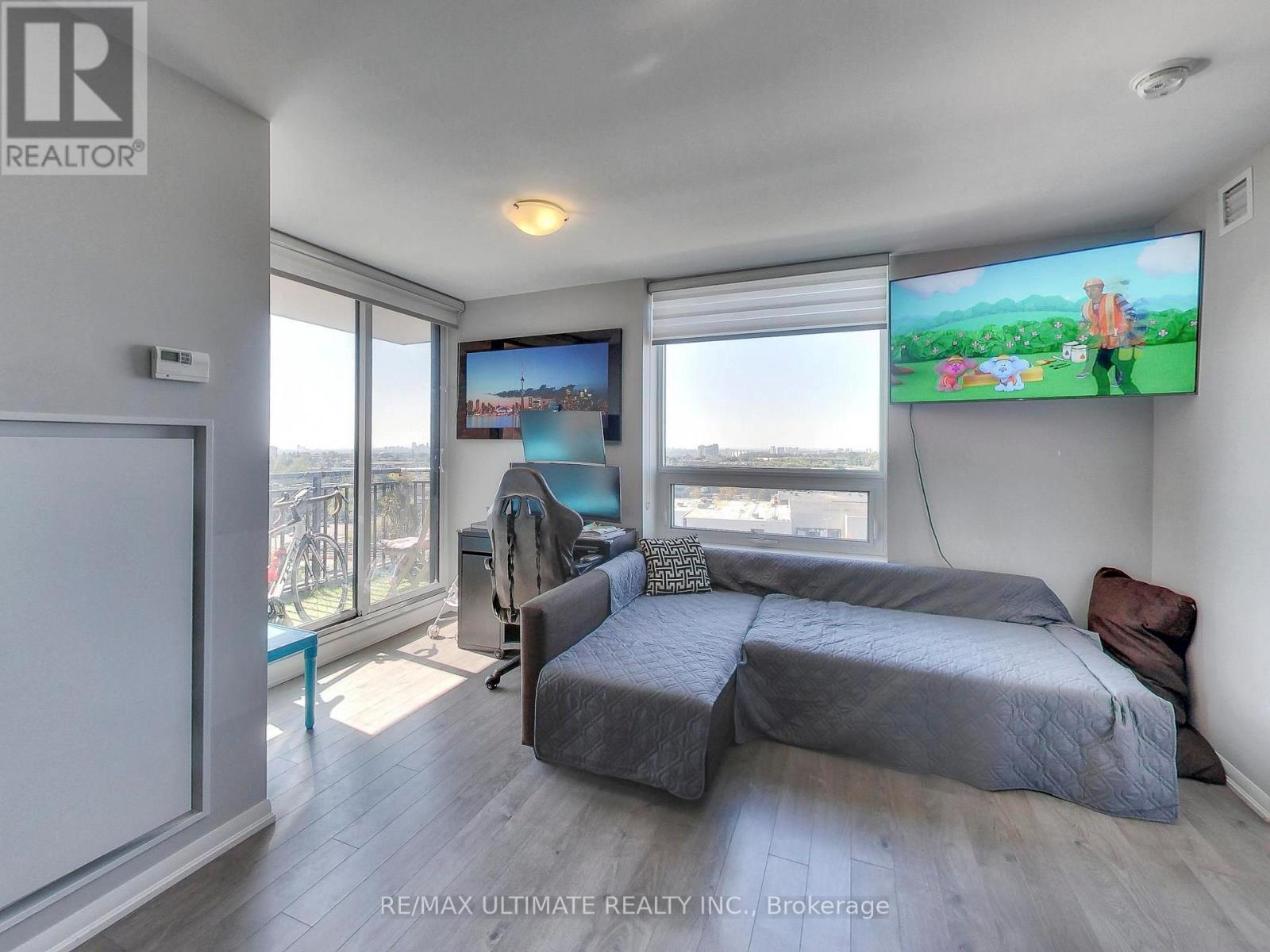 1012 - 3091 Dufferin Street, Toronto, Ontario  M6A 0C4 - Photo 10 - W12573996