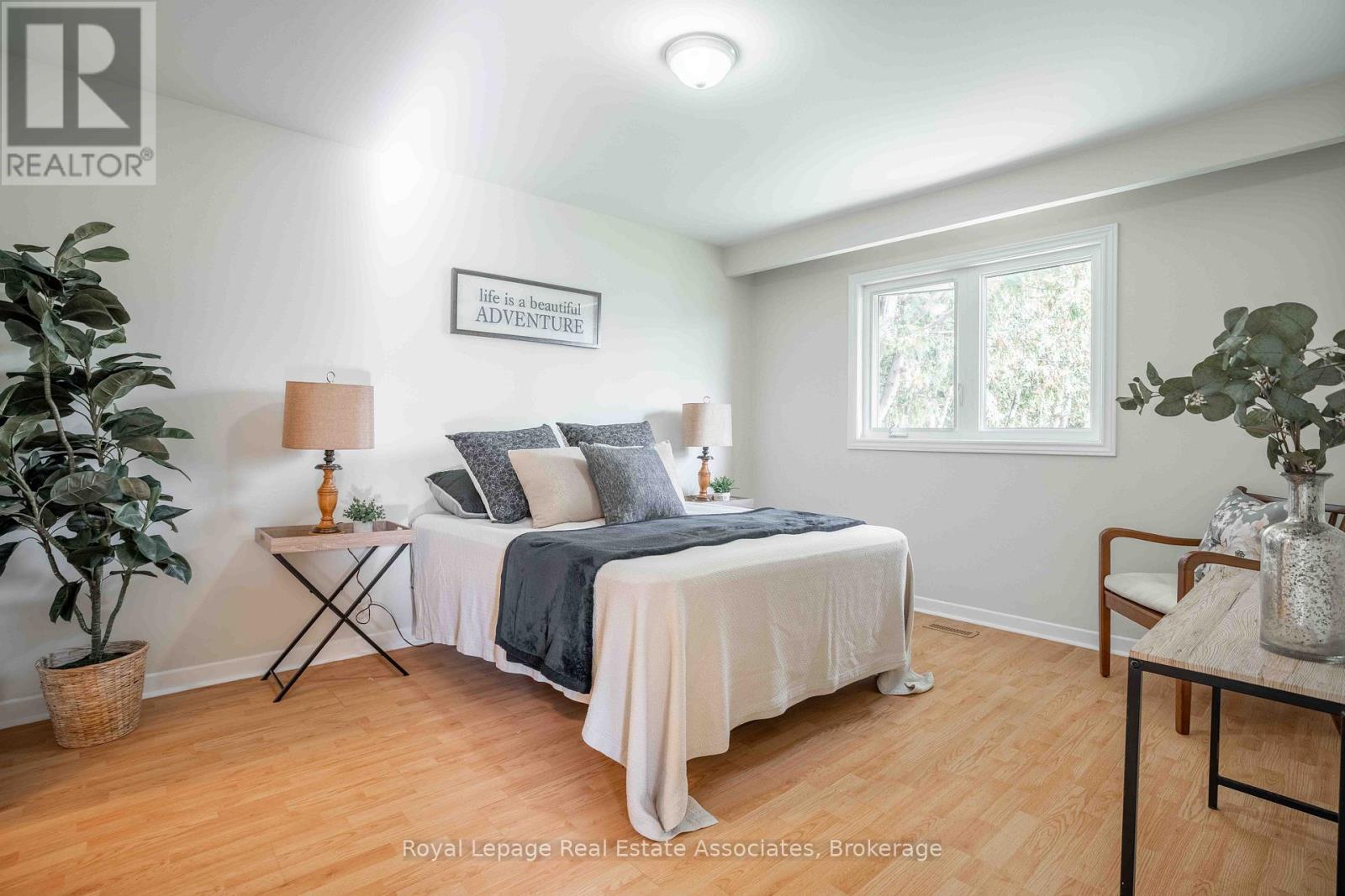 2559 Kingsberry Crescent, Mississauga, Ontario  L5B 2K7 - Photo 22 - W12574032