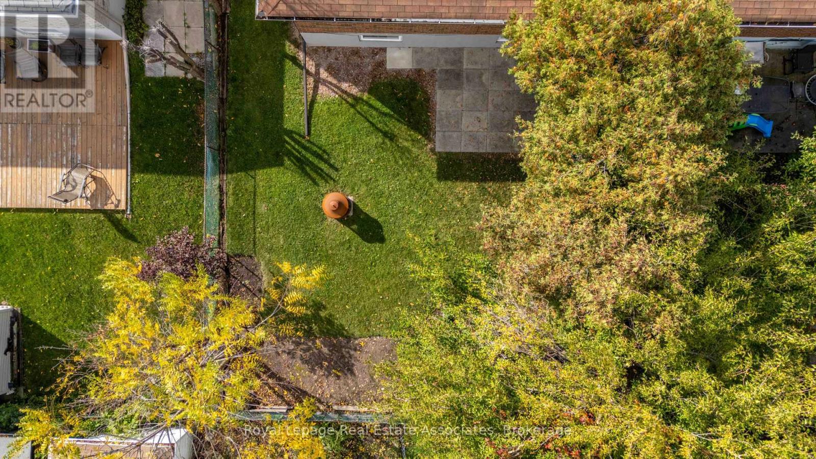 2559 Kingsberry Crescent, Mississauga, Ontario  L5B 2K7 - Photo 33 - W12574032