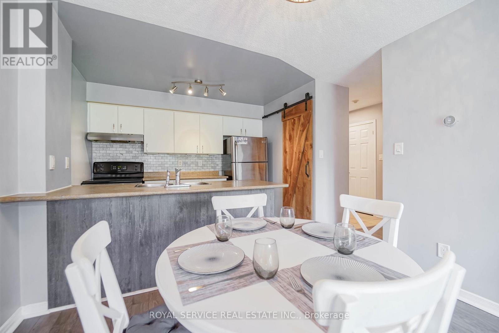 207 - 90 Aspen Springs Drive, Clarington, Ontario  L1C 5N3 - Photo 9 - E12574062