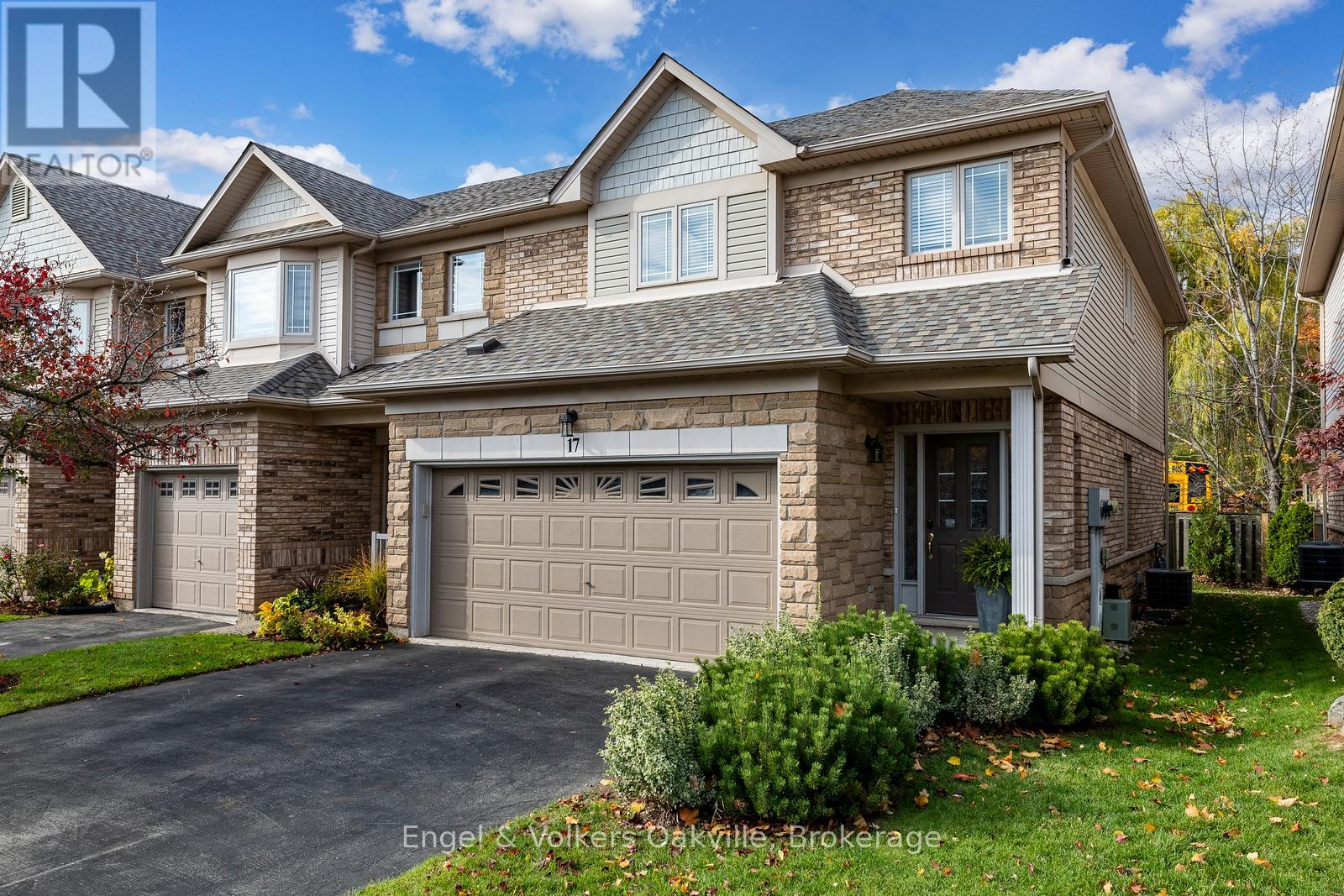 17 - 2169 Orchard Road S, Burlington, Ontario  L7L 7H9 - Photo 2 - W12509046