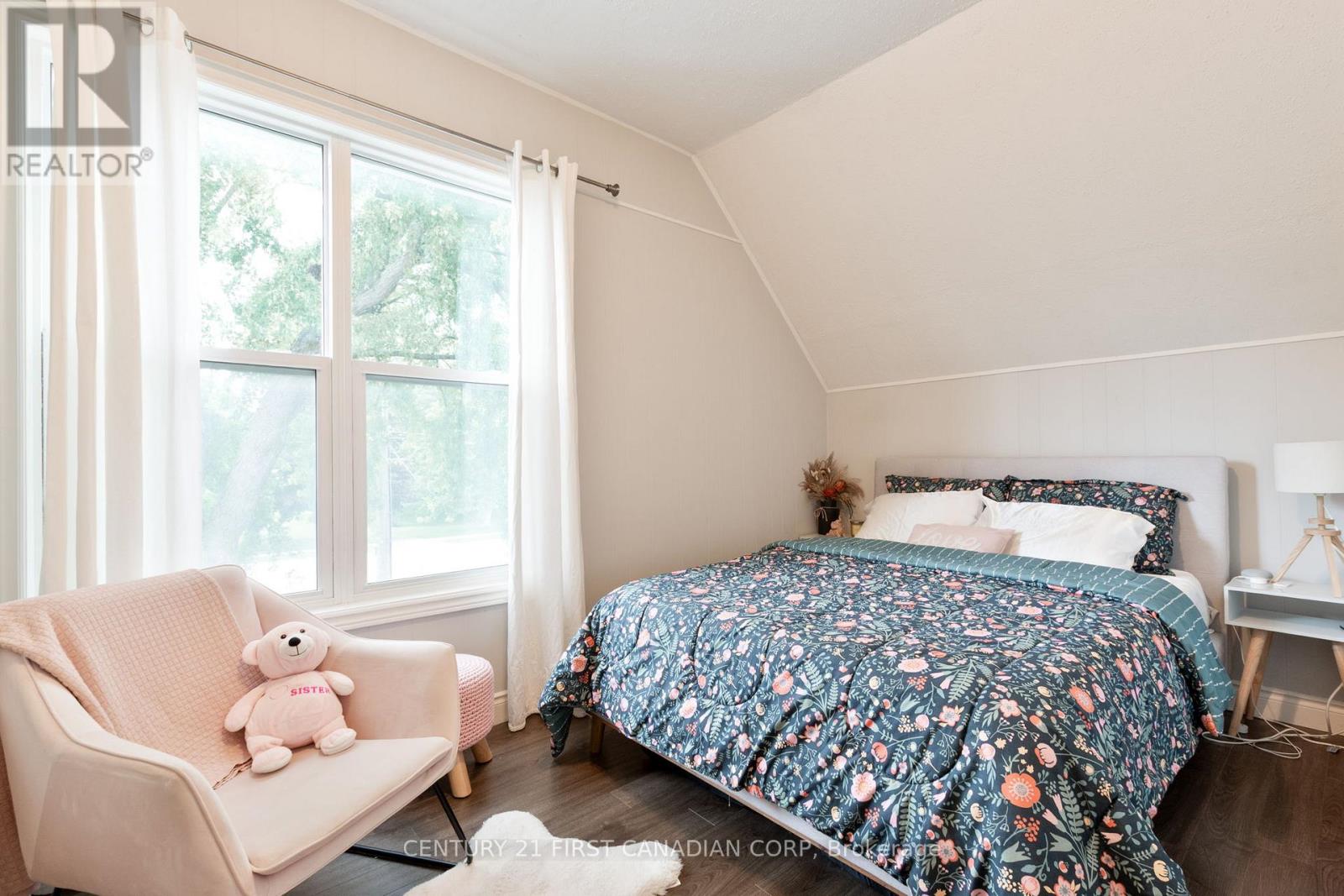 41 South Edgeware Road, St. Thomas, Ontario  N5P 2H5 - Photo 18 - X12574064