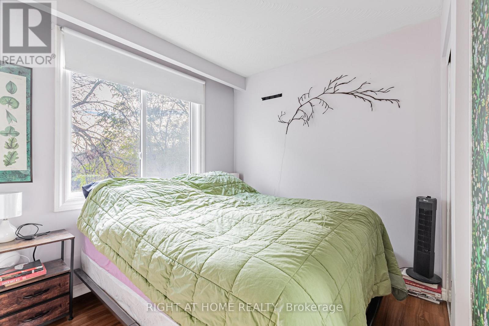 333 Bain Avenue, Toronto, Ontario  M4J 1B9 - Photo 11 - E12574050