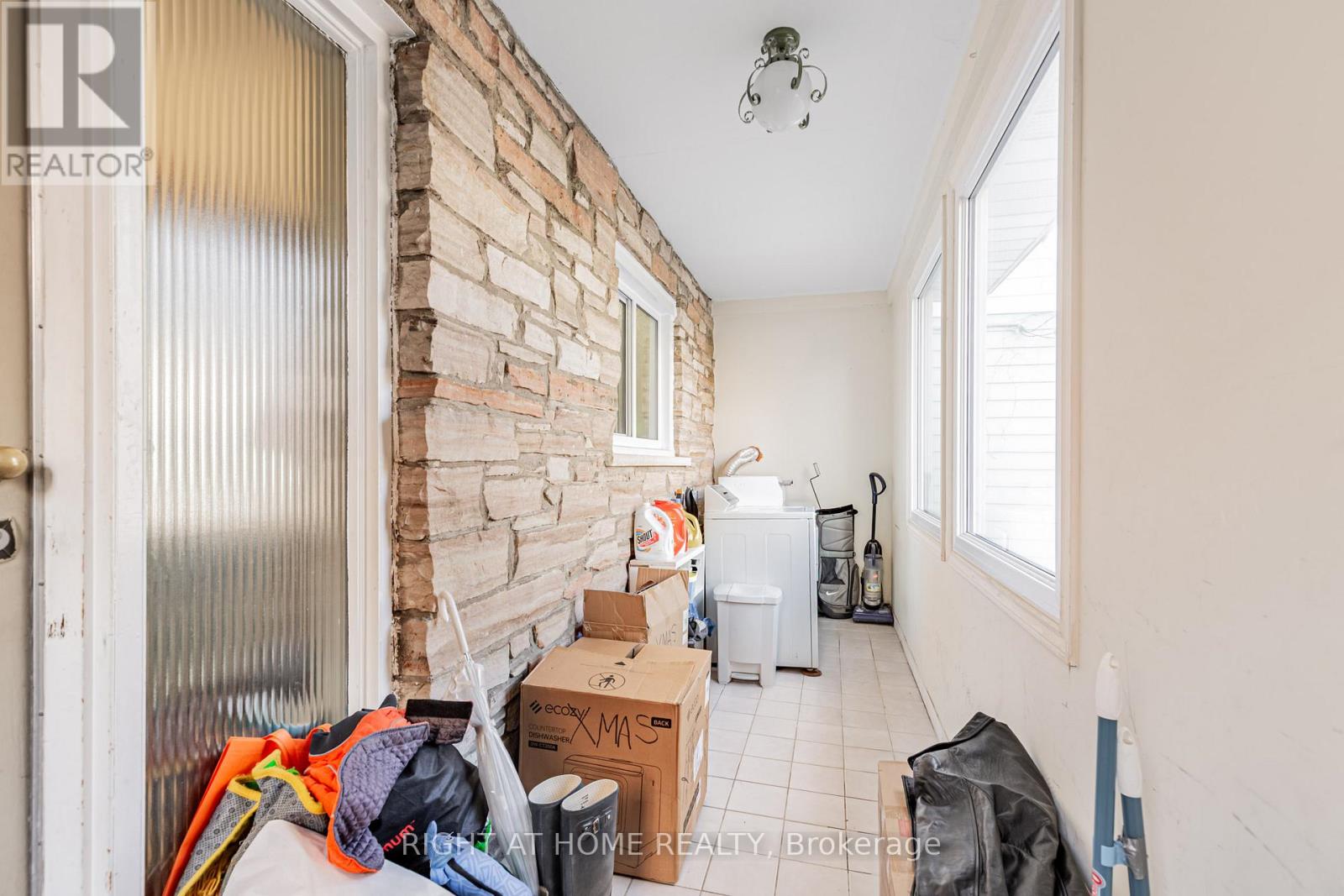 333 Bain Avenue, Toronto, Ontario  M4J 1B9 - Photo 28 - E12574050