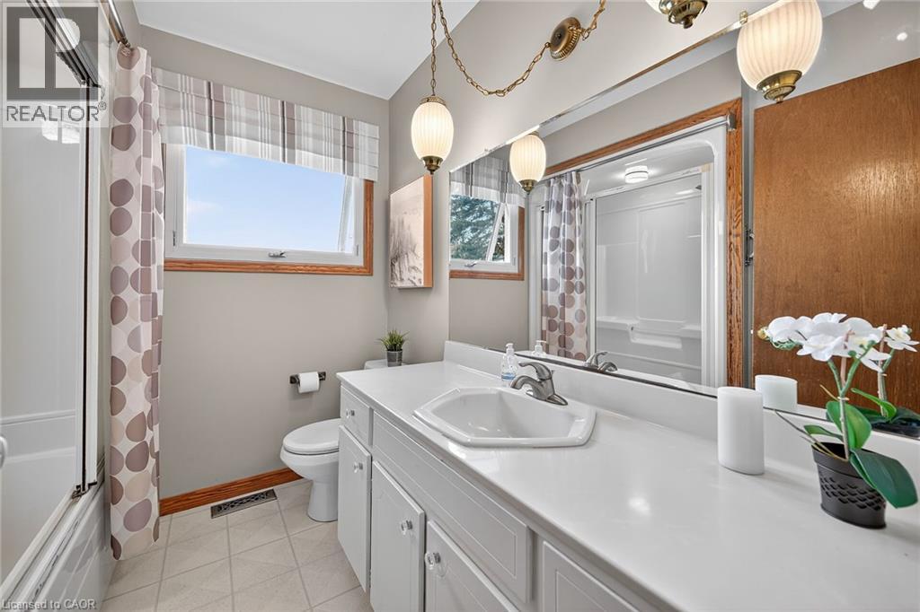 580 Woodhill Road, Flamborough, Ontario  L0R 2B0 - Photo 24 - 40787734