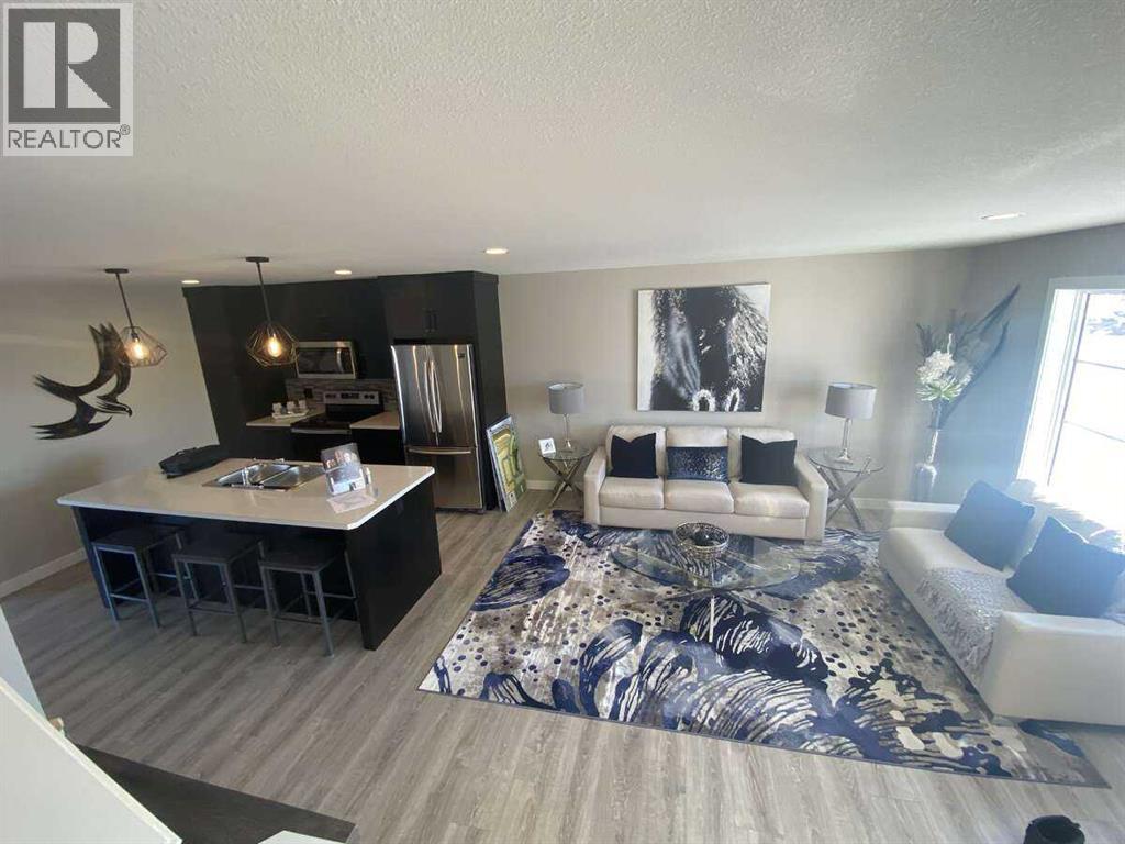 90 Memorial Parkway, Rural Red Deer County, Alberta  T4E 3C4 - Photo 2 - A2181275