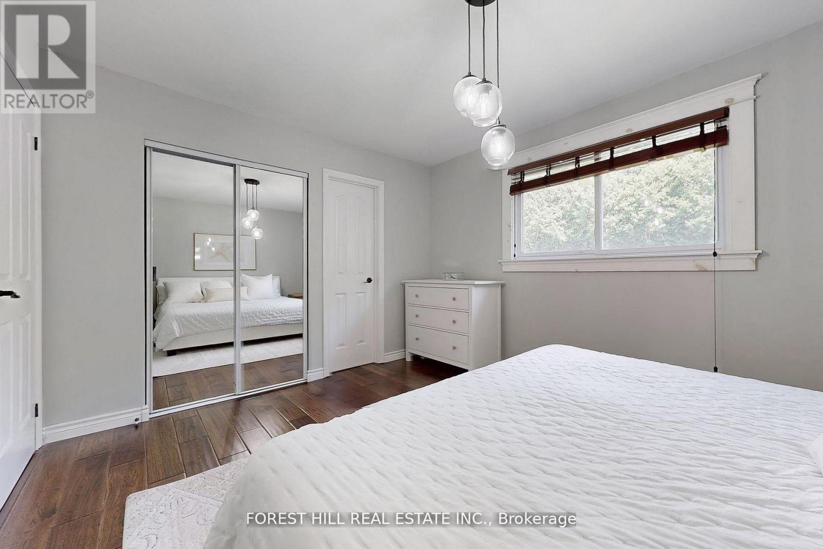 21 Lallien Drive, Bradford West Gwillimbury, Ontario  L0G 1B0 - Photo 14 - N12574036