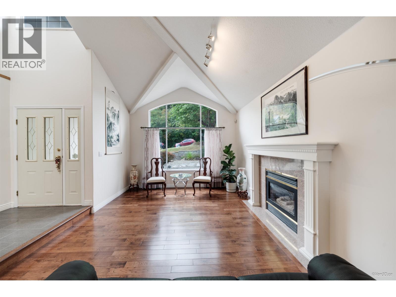 1279 Erskine Street, Coquitlam, British Columbia V3B 6Y1 - Photo 8 - R3069638